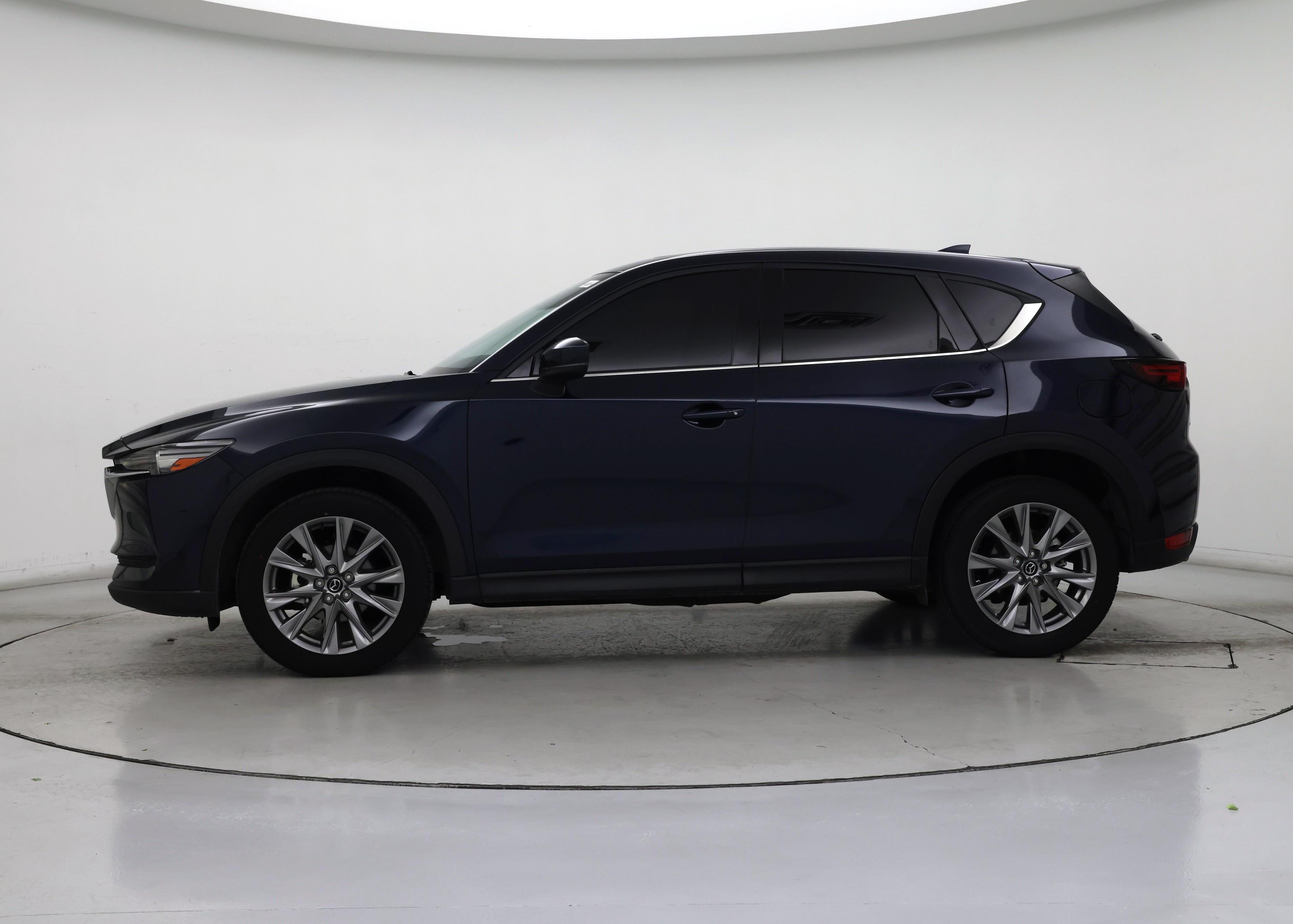 Thumbnail: 2021 Mazda CX-5 - 3
