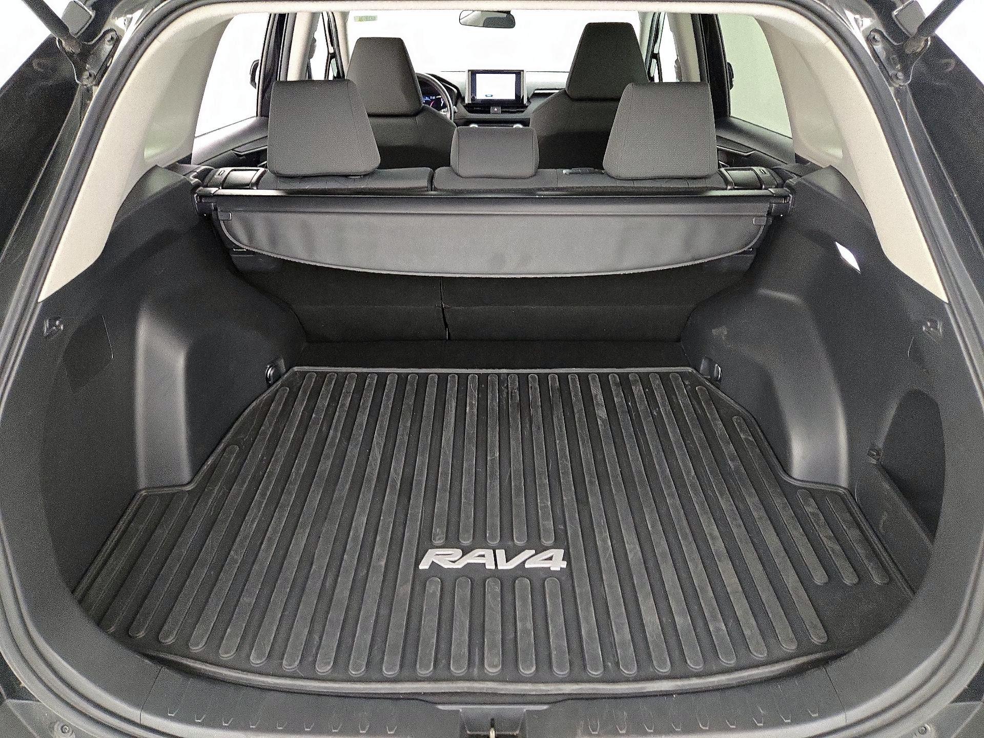 Thumbnail: 2024 Toyota RAV4 - 20