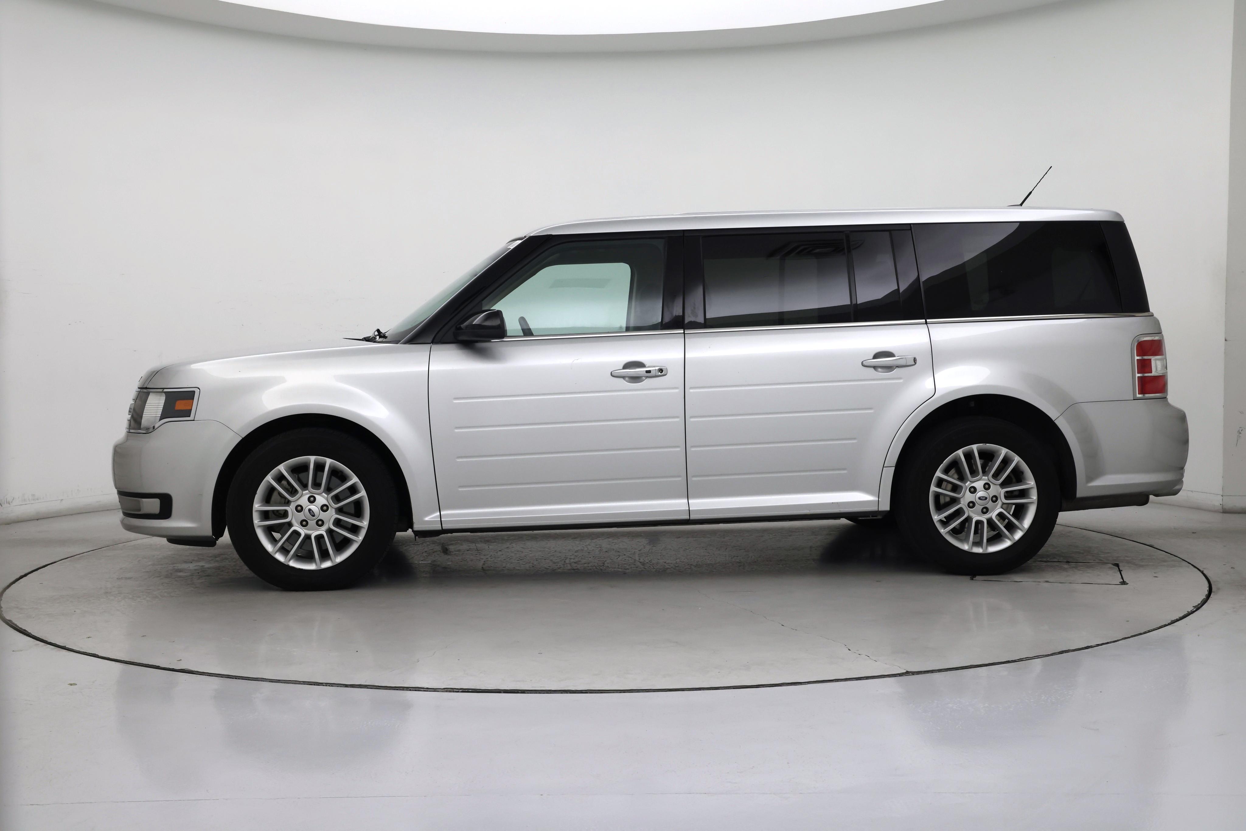 Thumbnail: 2019 Ford Flex - 3