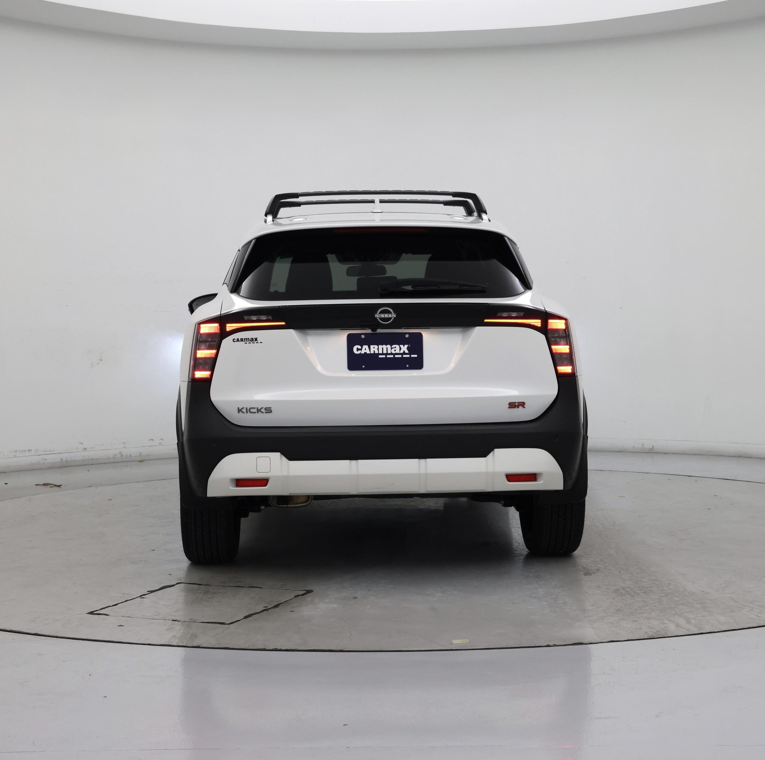 Thumbnail: 2025 Nissan Kicks - 6