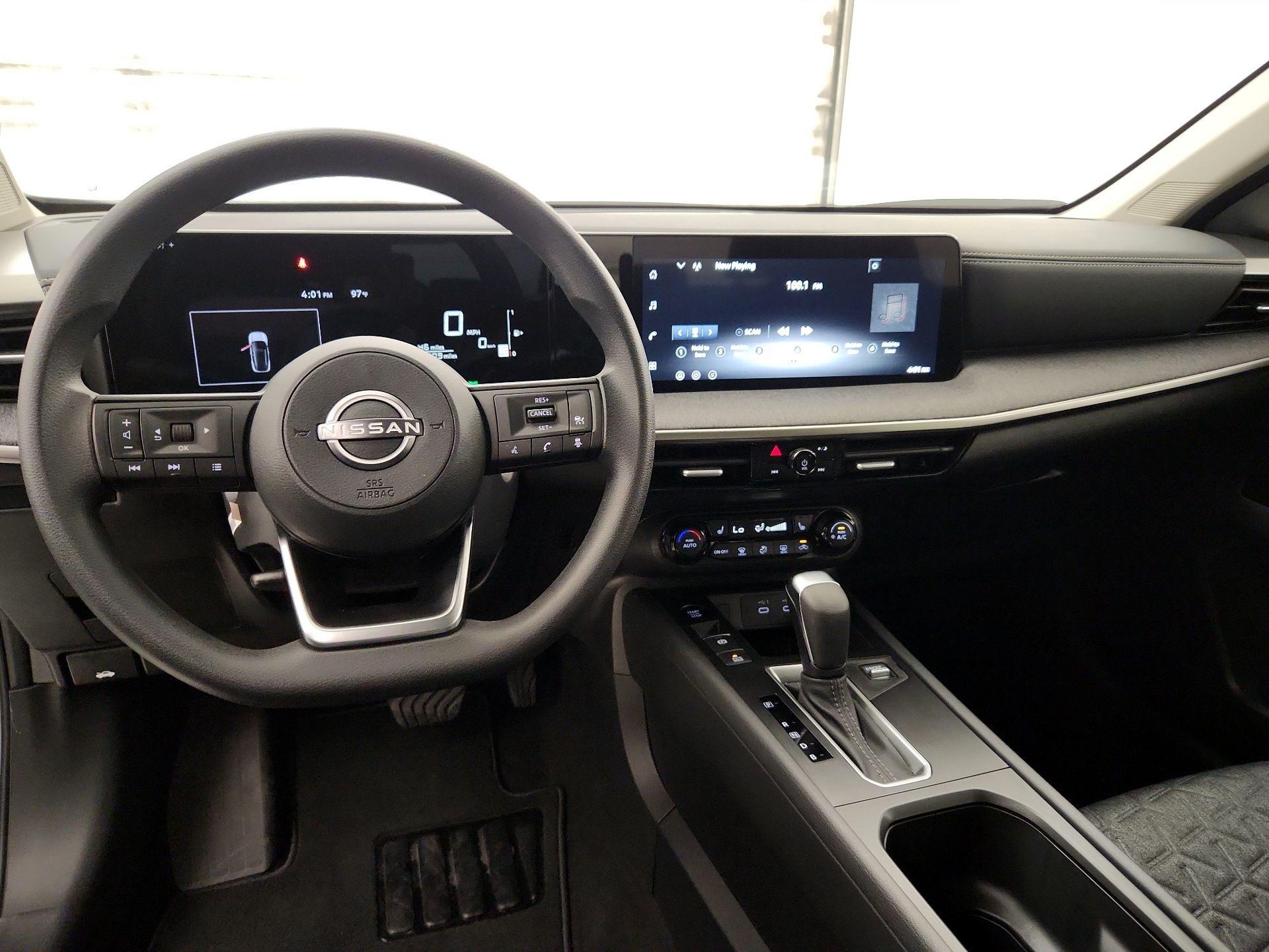 Thumbnail: 2026 Nissan Kicks - 9