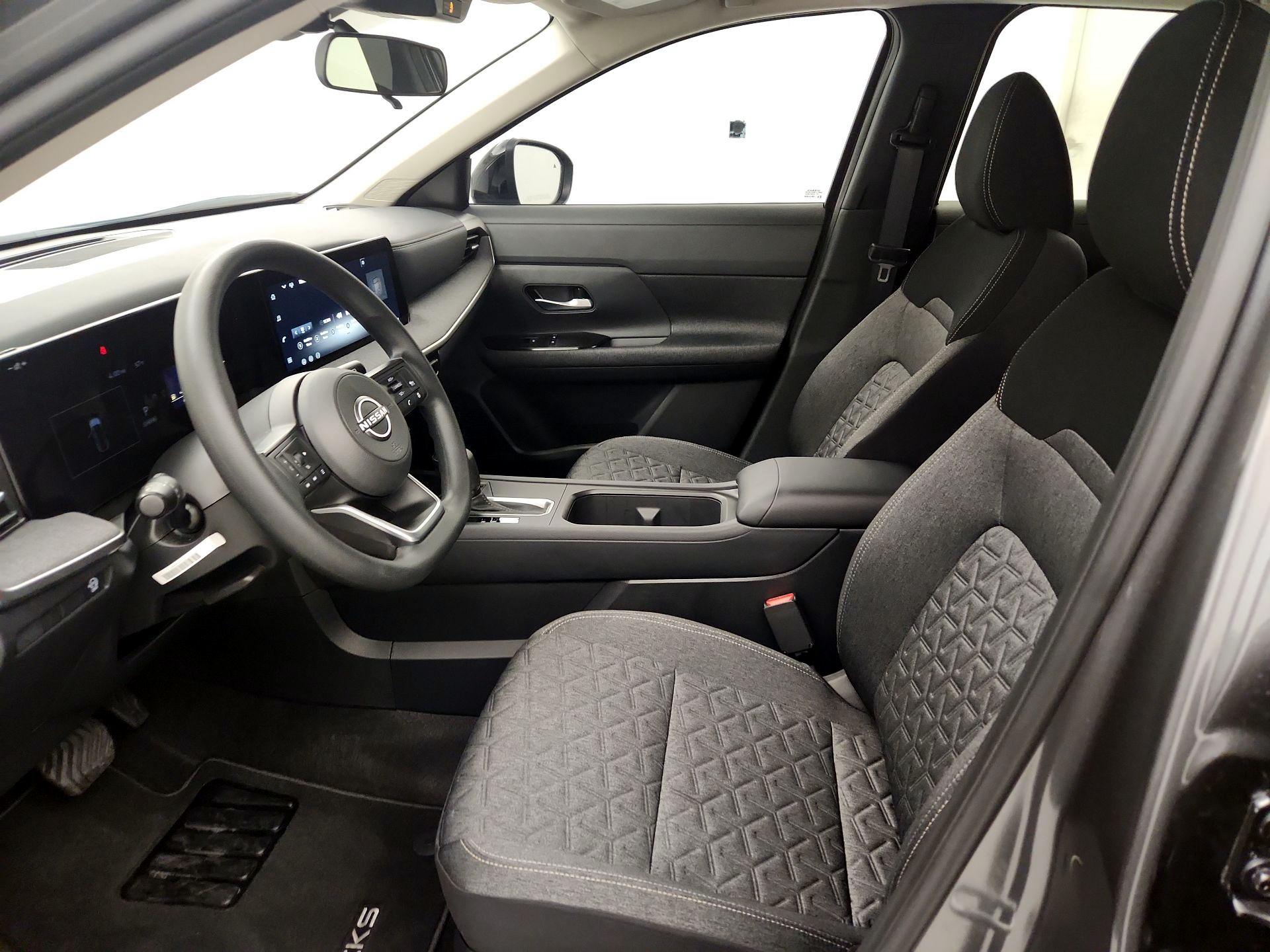 Thumbnail: 2026 Nissan Kicks - 11