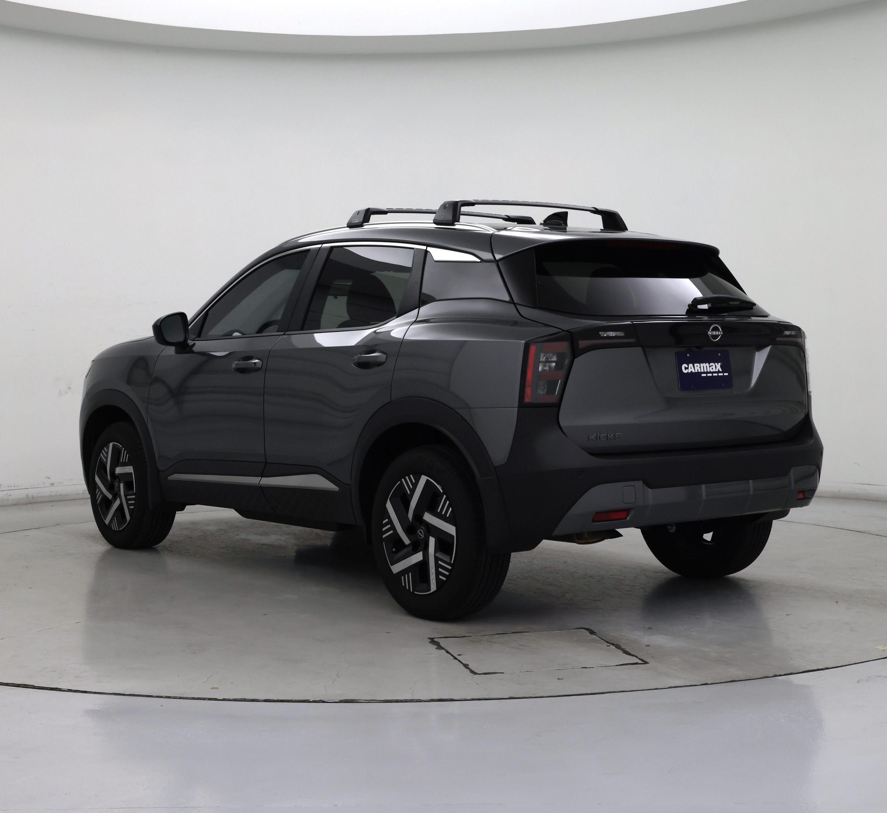 Thumbnail: 2026 Nissan Kicks - 2