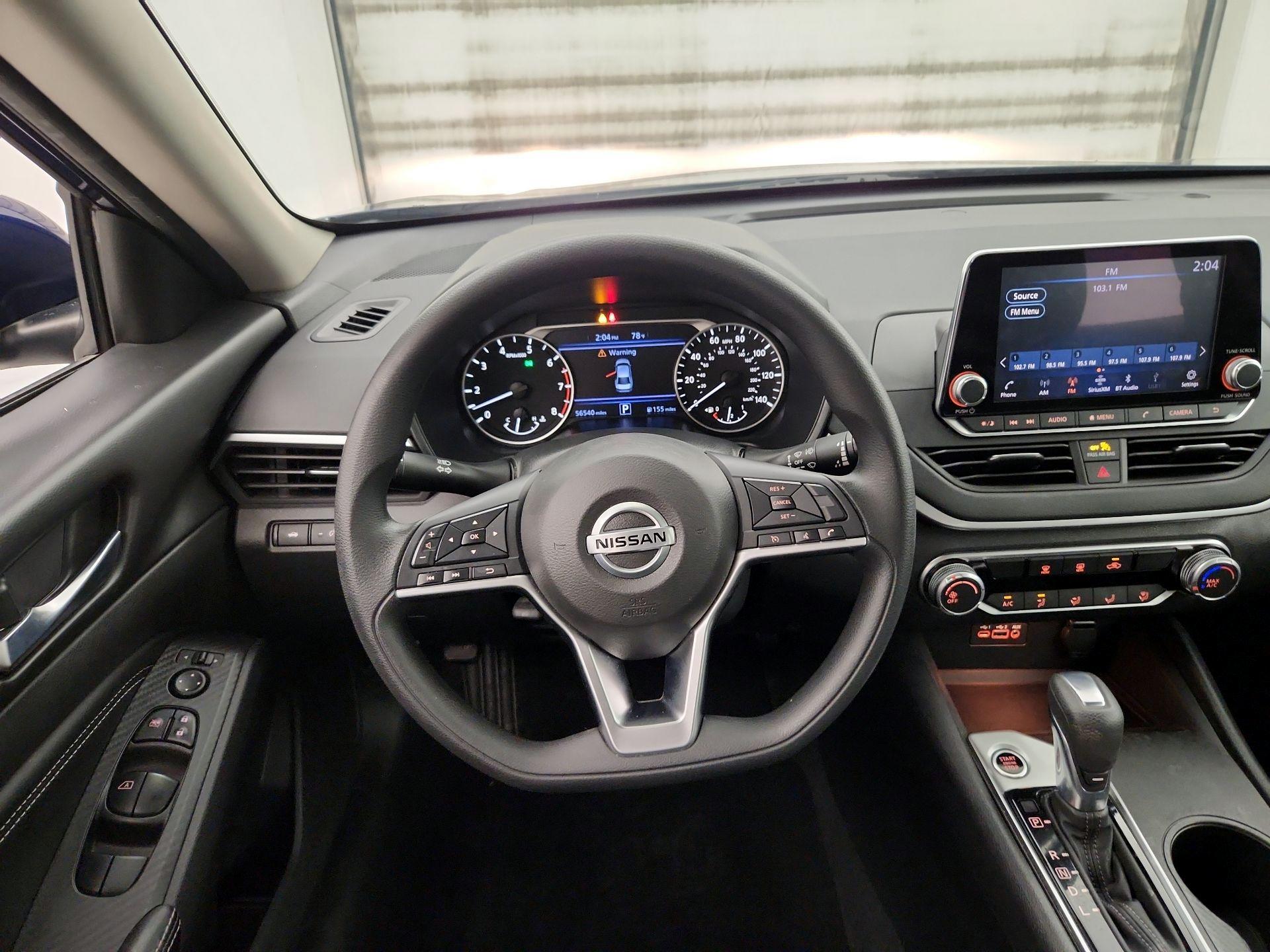 Thumbnail: 2020 Nissan Altima - 10