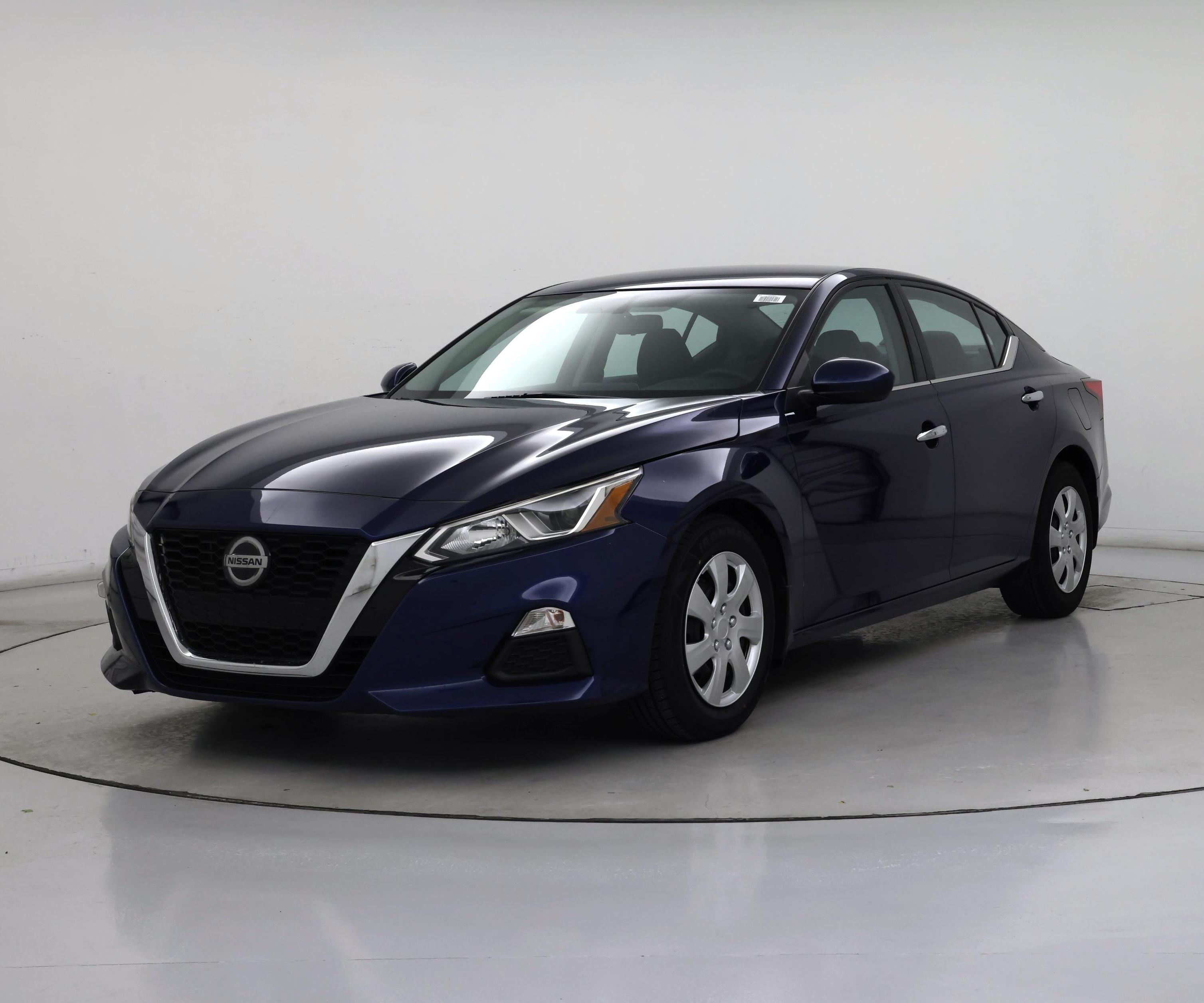 Thumbnail: 2020 Nissan Altima - 4