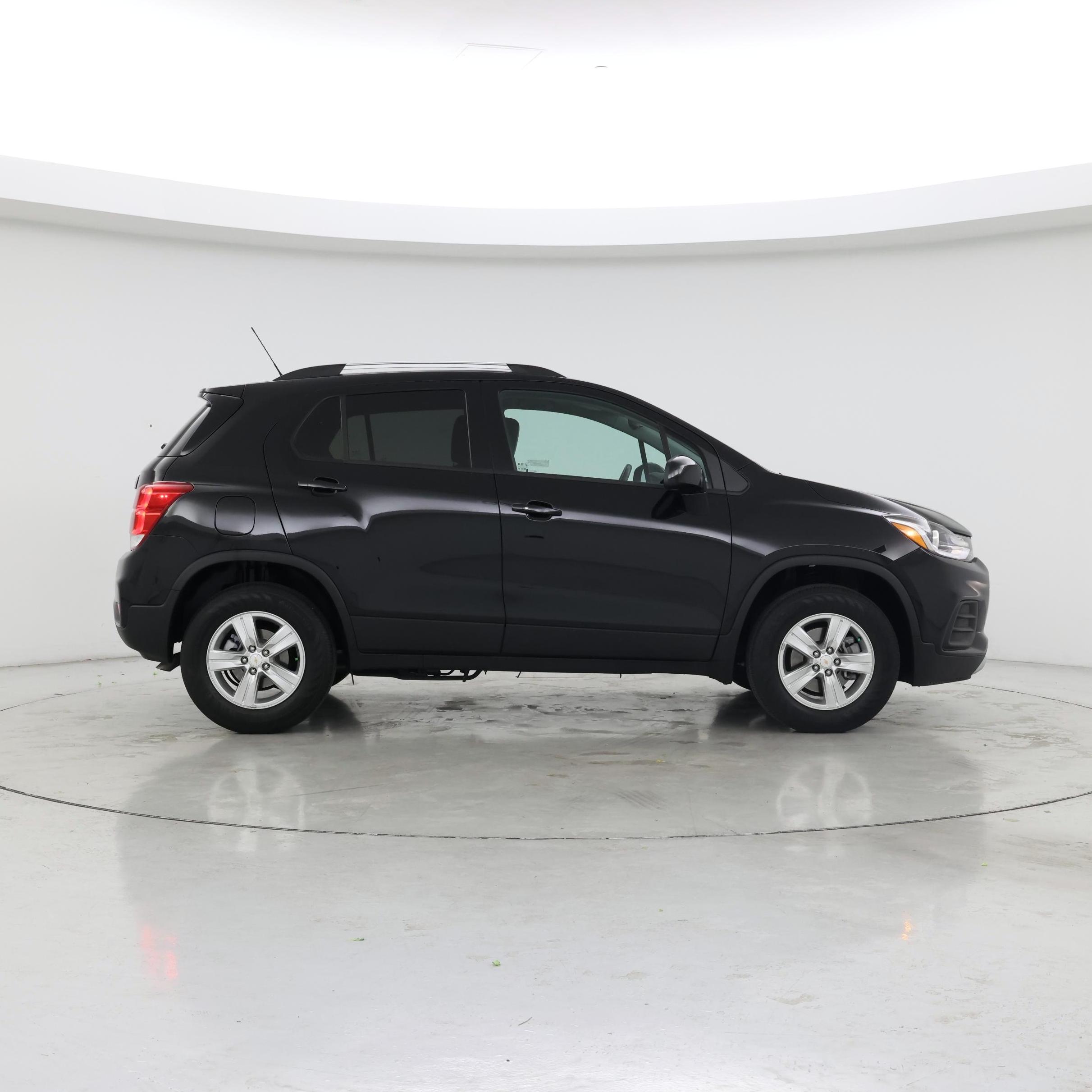 Thumbnail: 2022 Chevrolet Trax - 7
