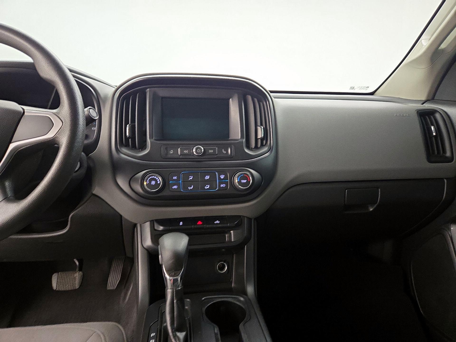 Thumbnail: 2022 Chevrolet Colorado - 9