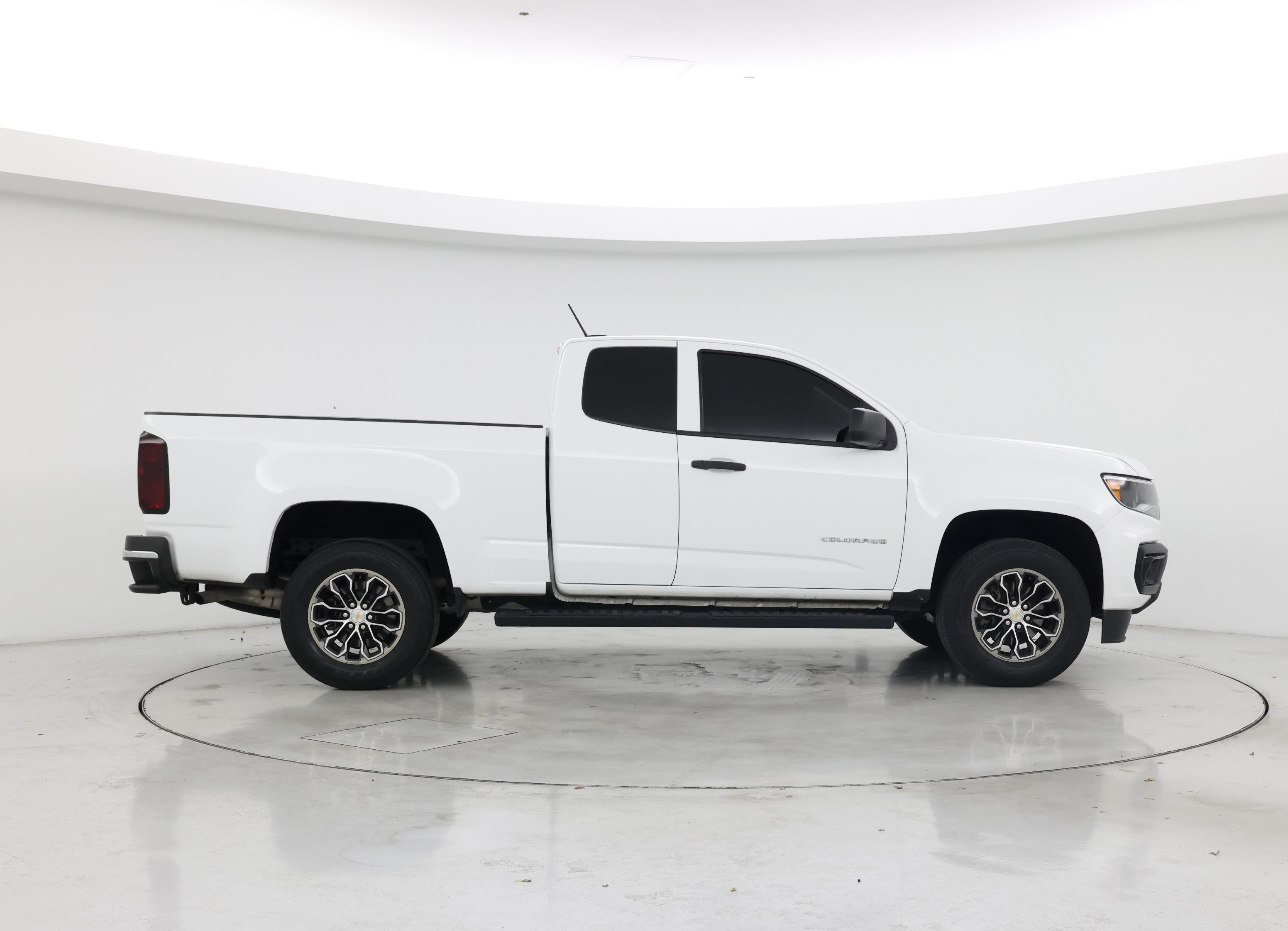 Thumbnail: 2022 Chevrolet Colorado - 7