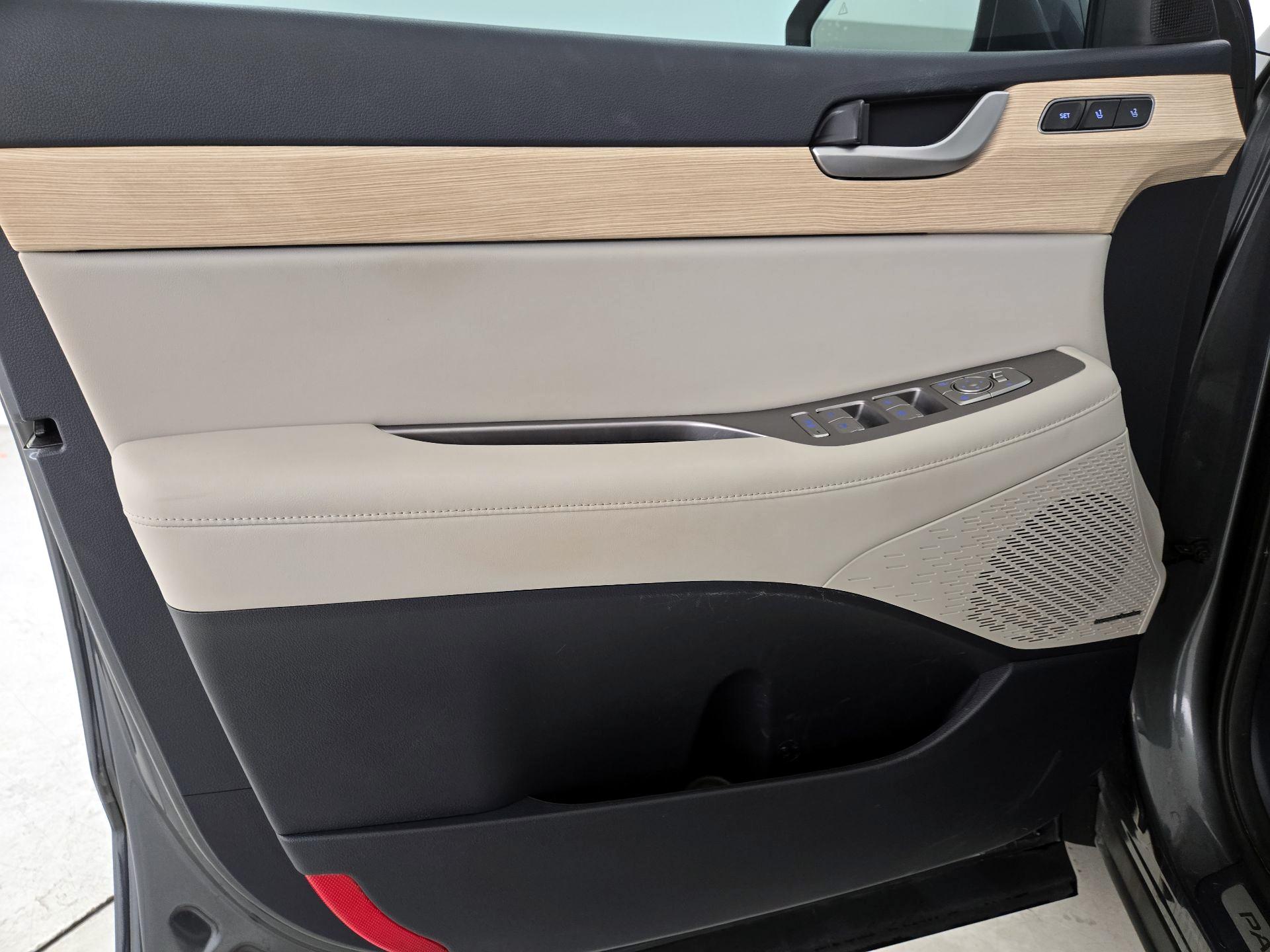 Thumbnail: 2024 Hyundai Palisade - 12