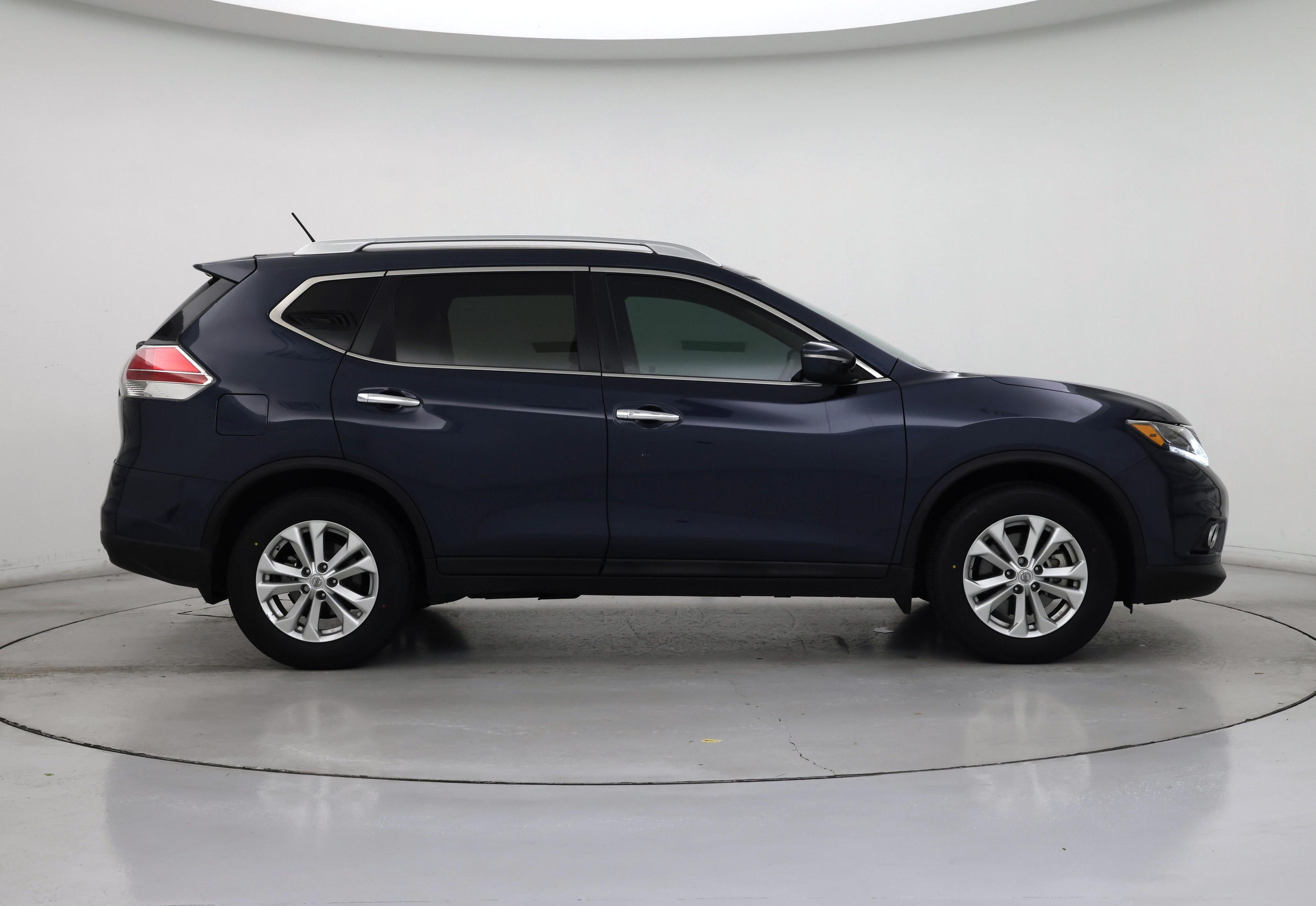 Thumbnail: 2015 Nissan Rogue - 7