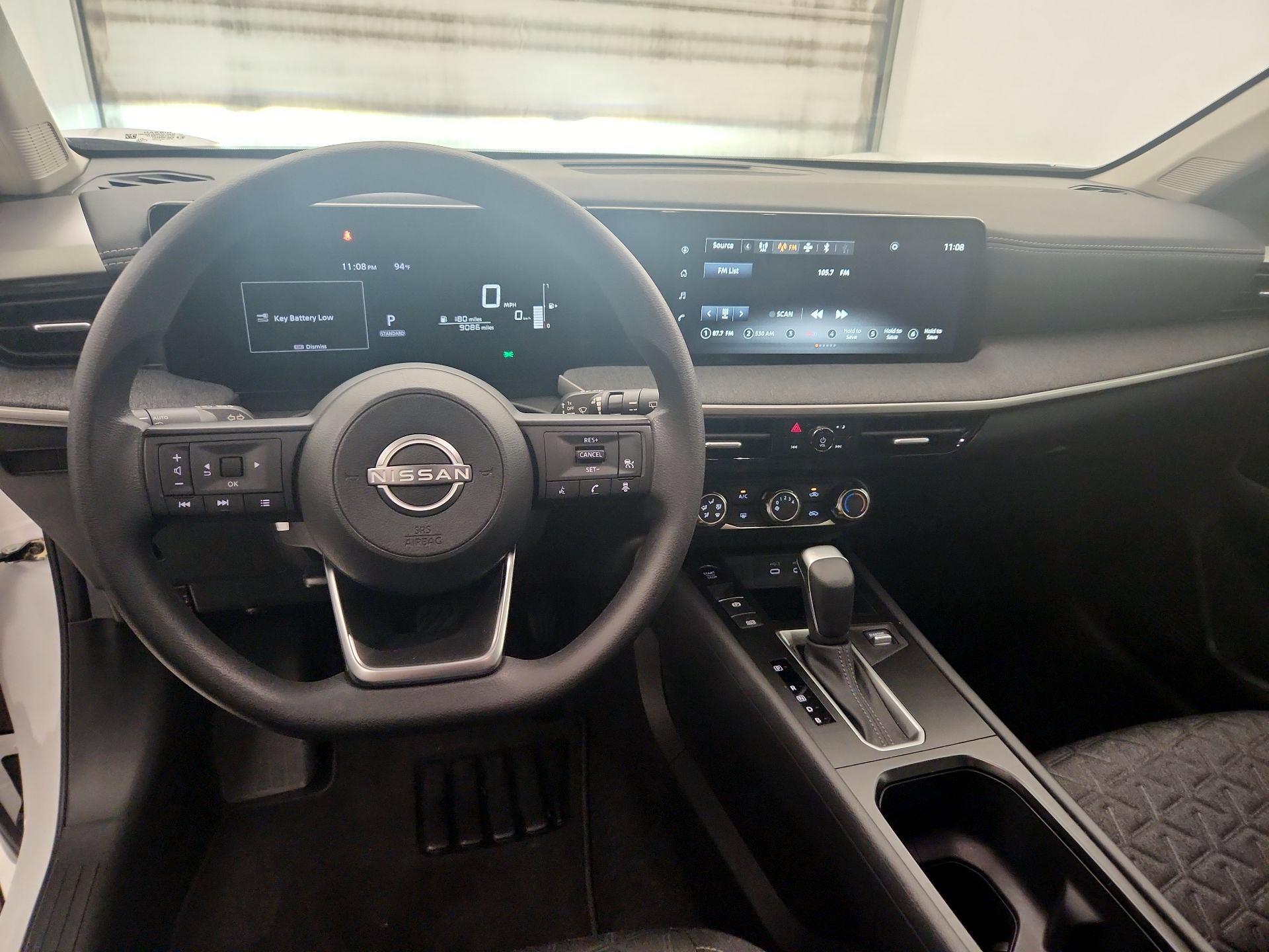 Thumbnail: 2025 Nissan Kicks - 9