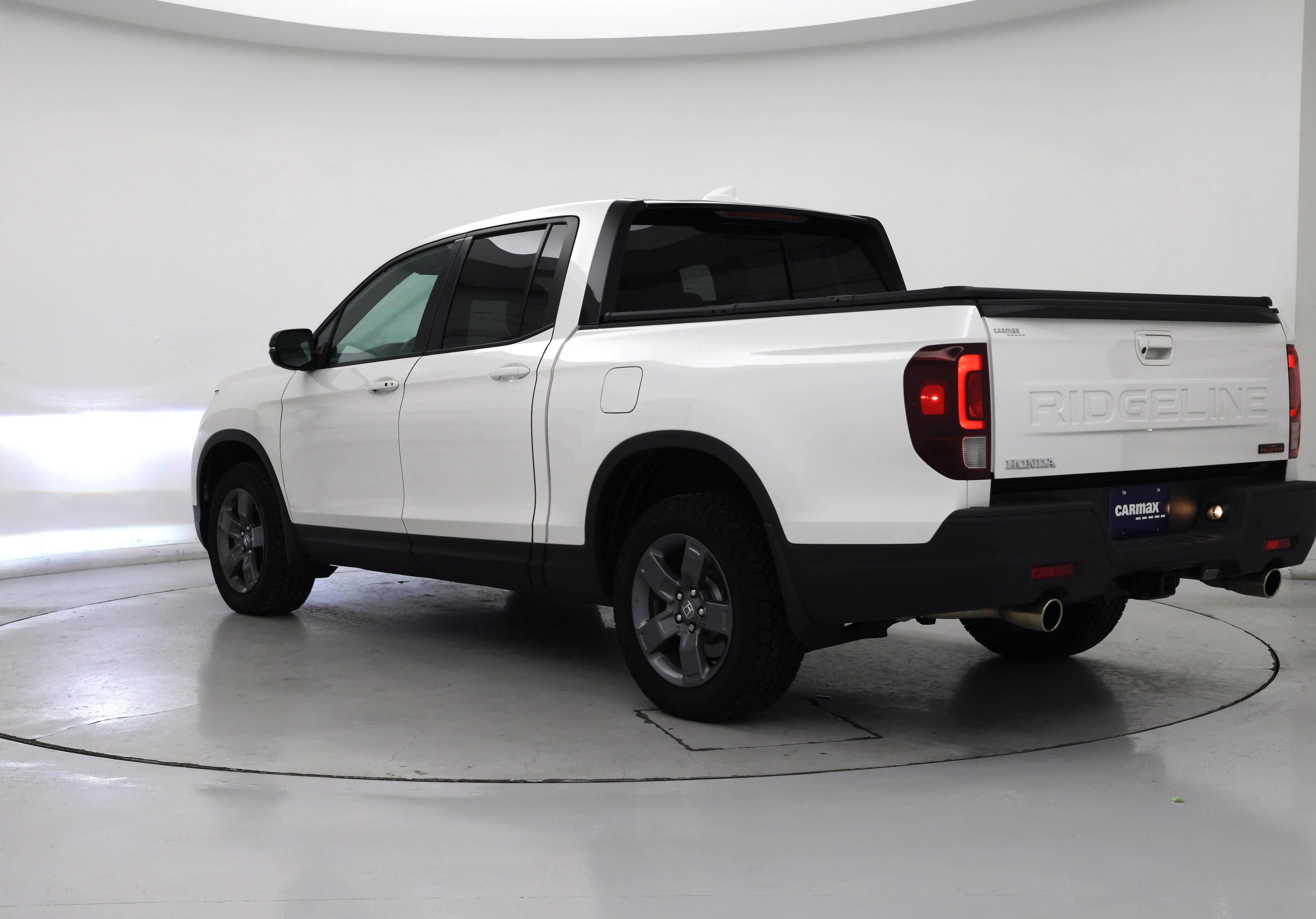 Thumbnail: 2024 Honda Ridgeline - 2