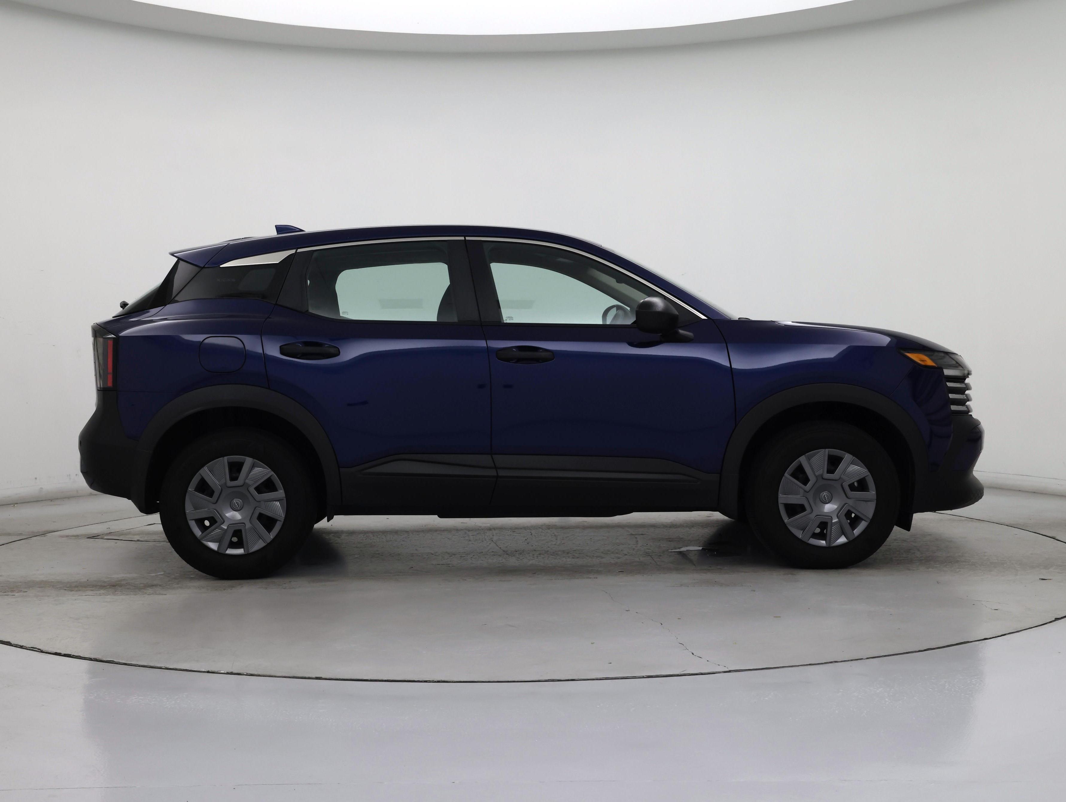 Thumbnail: 2025 Nissan Kicks - 7