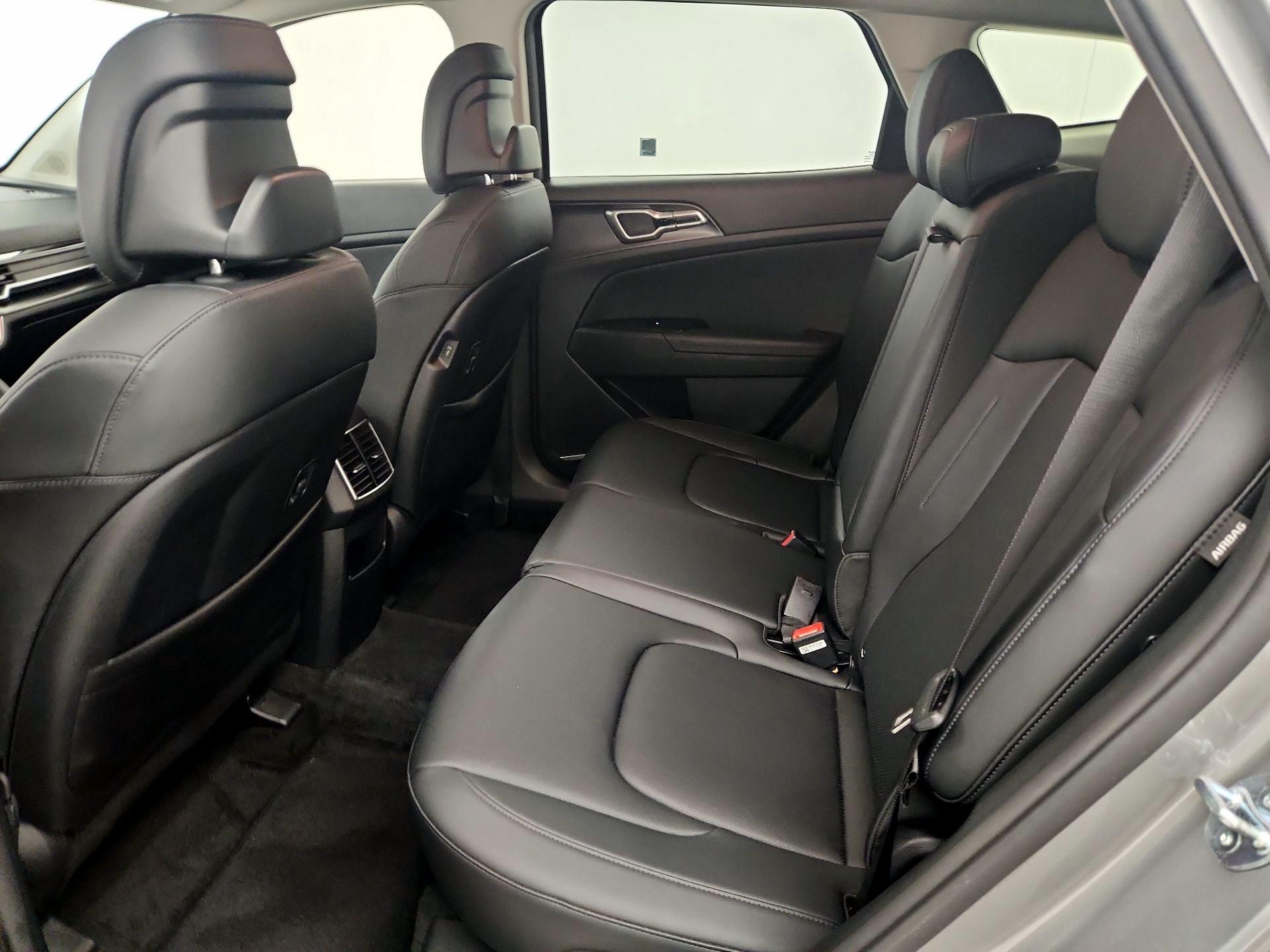 Thumbnail: 2024 Kia Sportage - 20