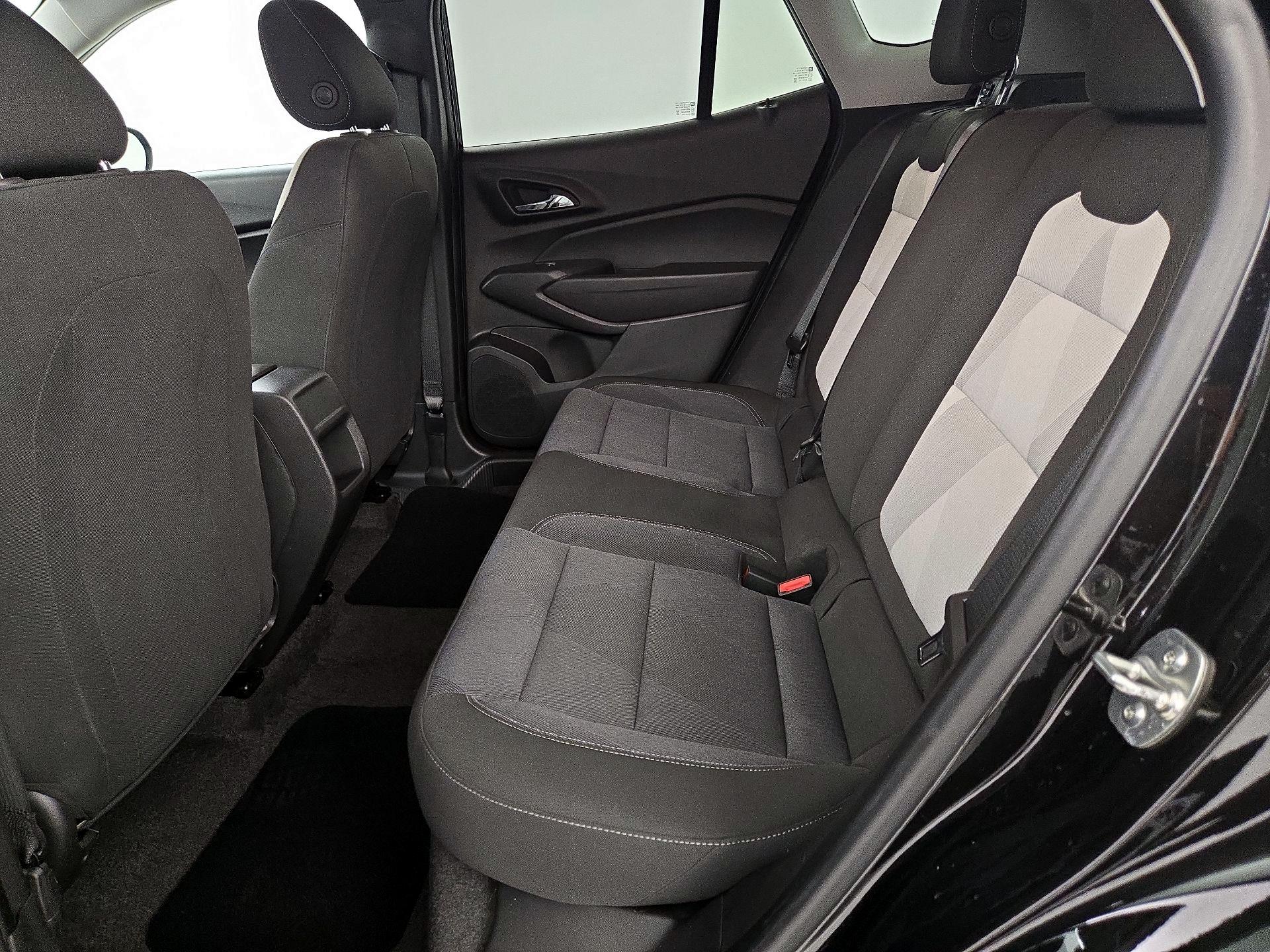 Thumbnail: 2025 Chevrolet Trax - 19