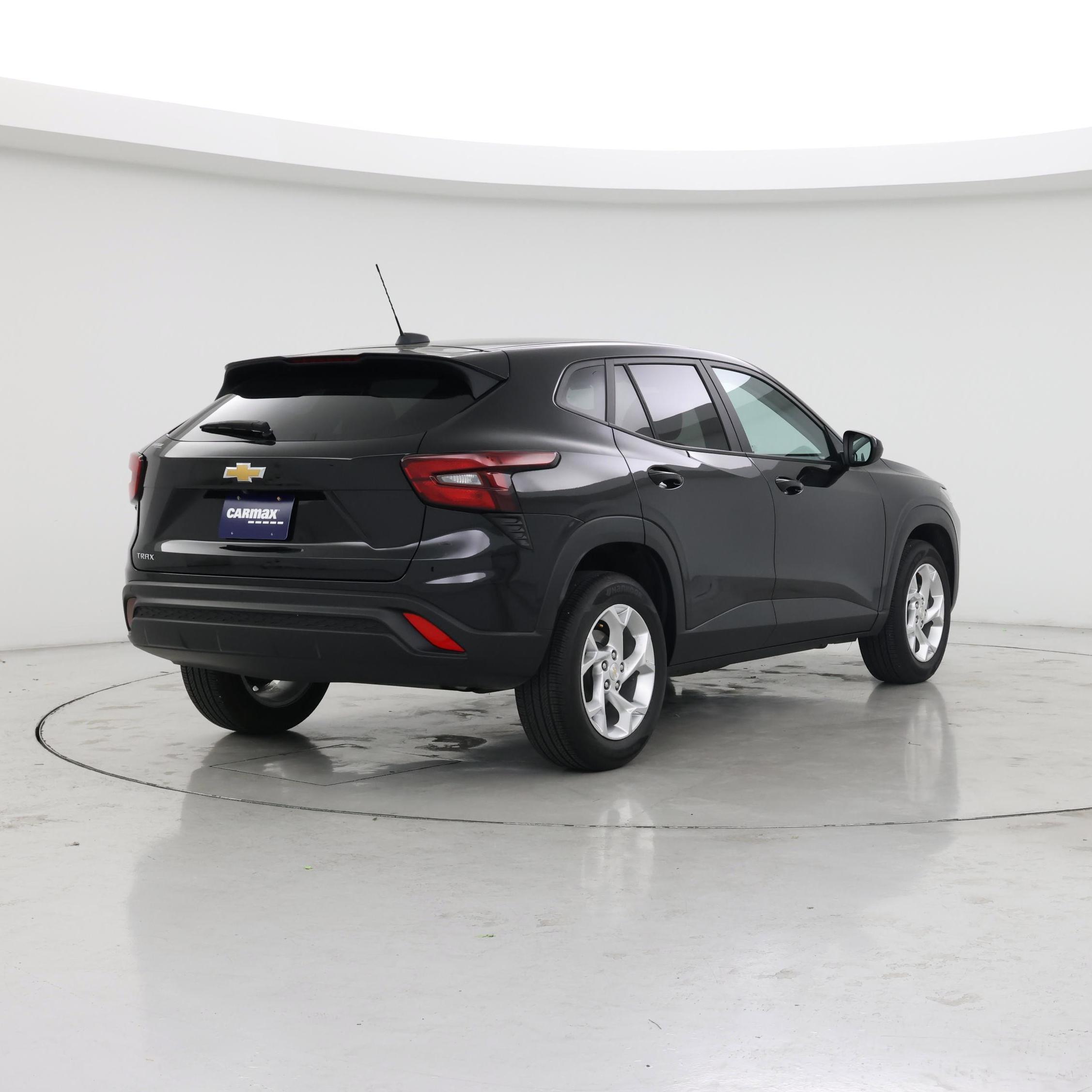 Thumbnail: 2025 Chevrolet Trax - 8