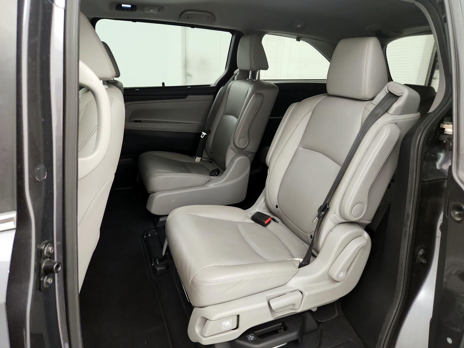 Thumbnail: 2020 Honda Odyssey - 20
