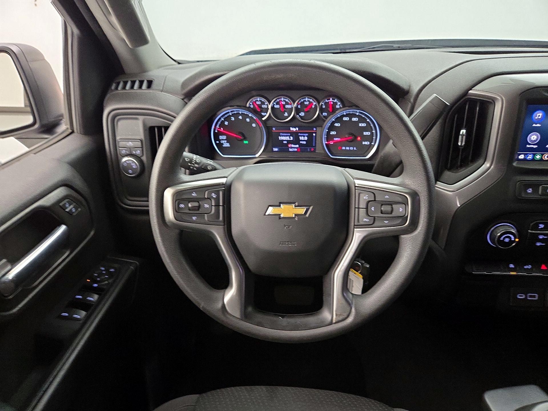 Thumbnail: 2021 Chevrolet Silverado 1500 - 10