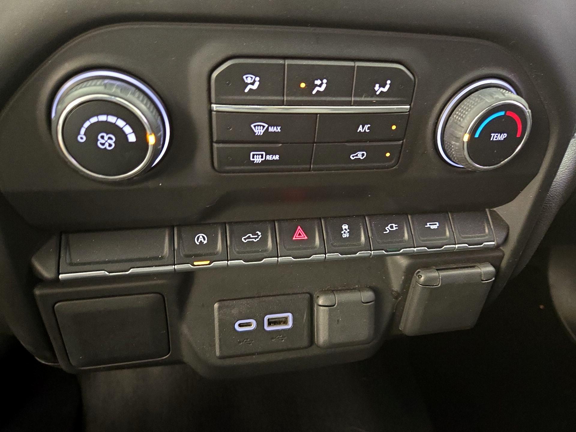 Thumbnail: 2021 Chevrolet Silverado 1500 - 16