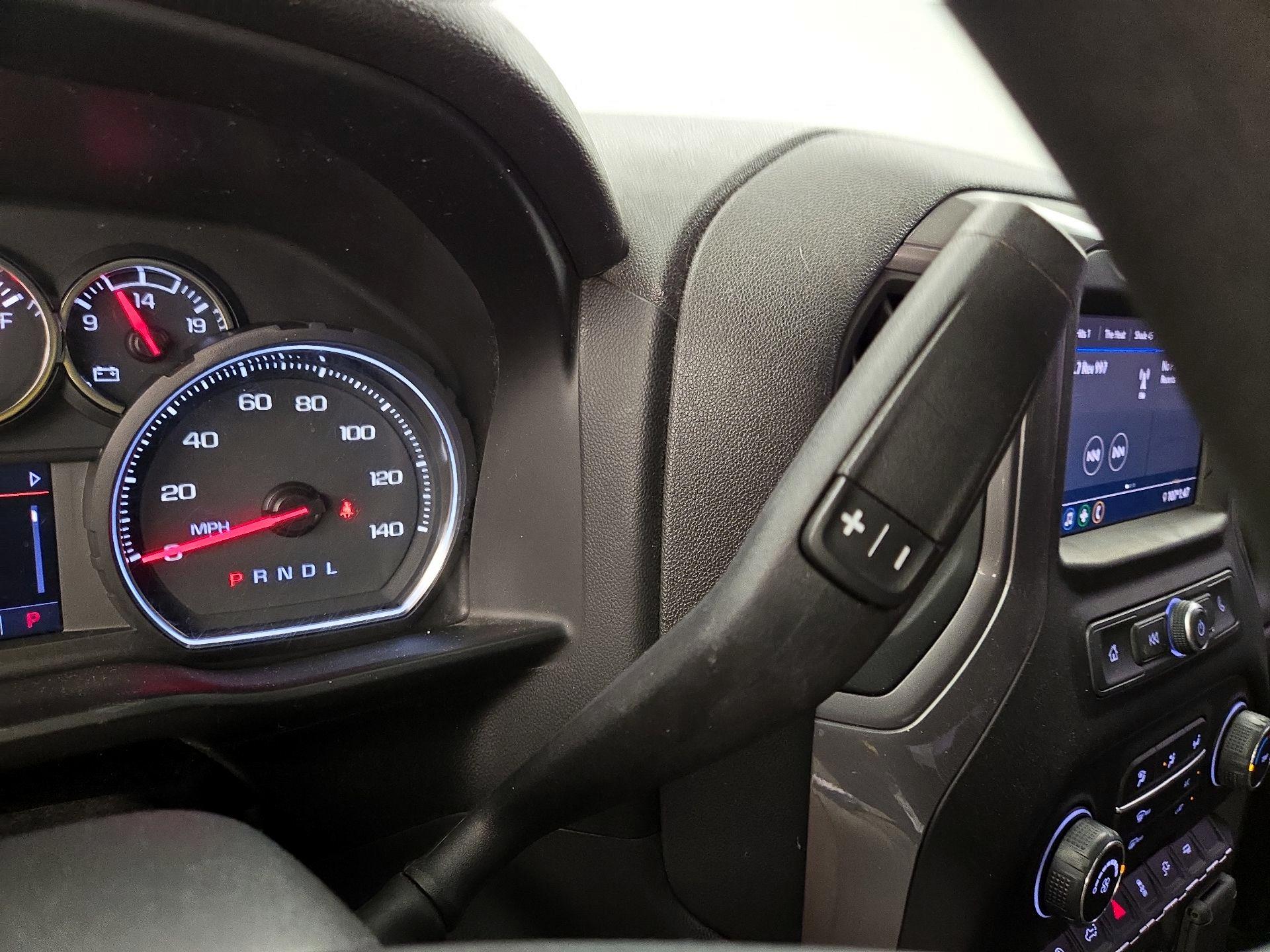Thumbnail: 2021 Chevrolet Silverado 1500 - 17