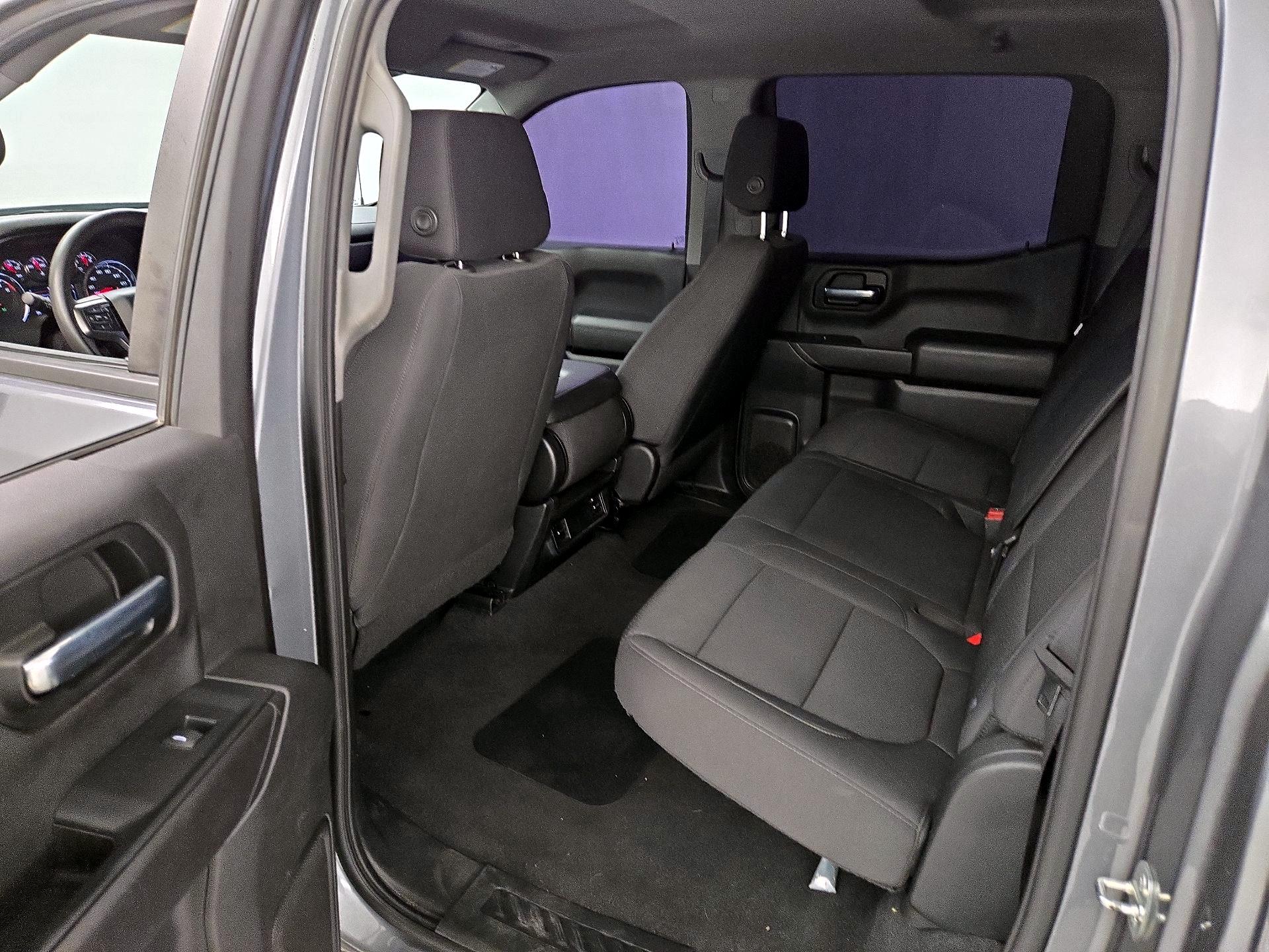 Thumbnail: 2021 Chevrolet Silverado 1500 - 19