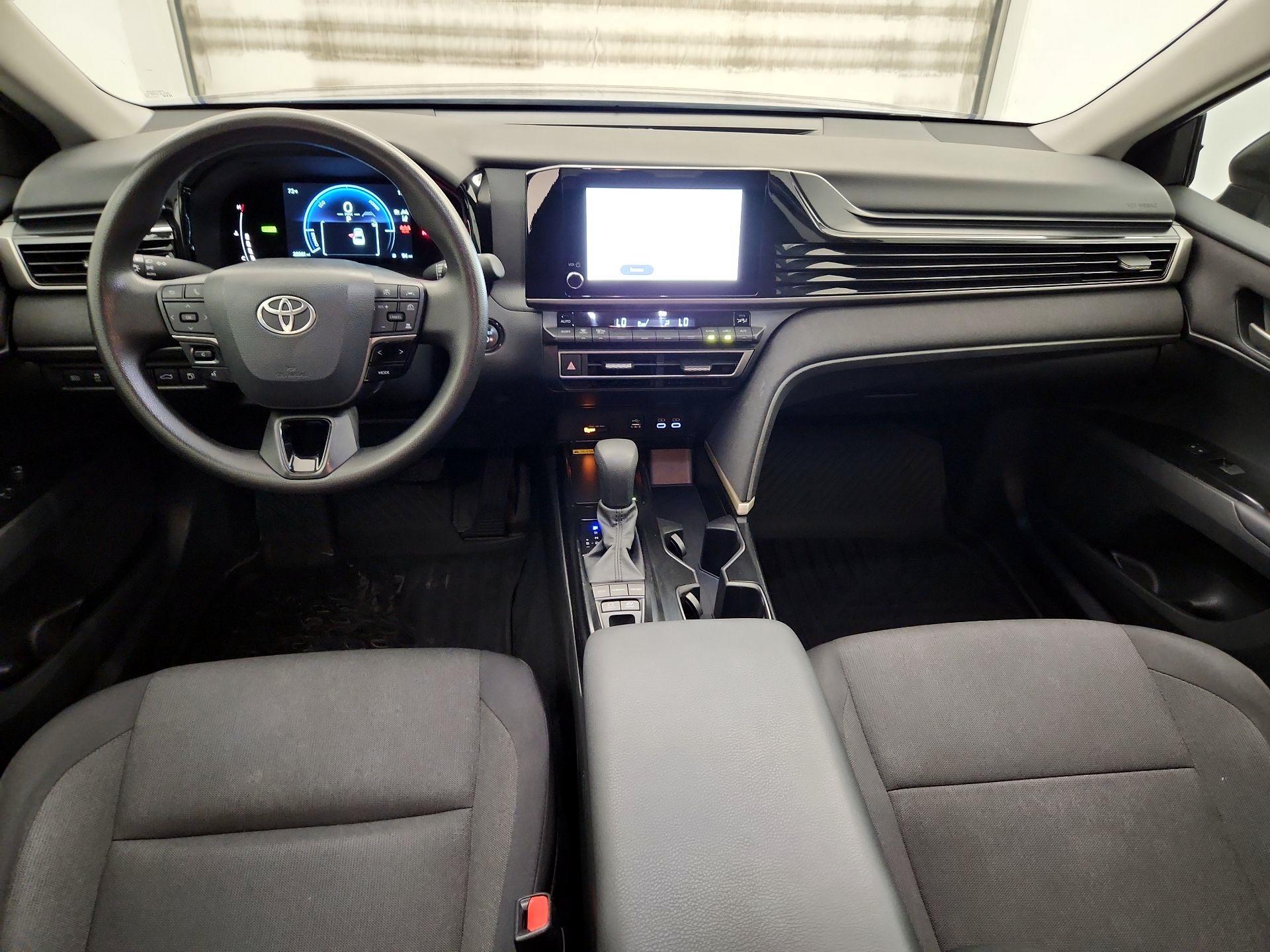 Thumbnail: 2025 Toyota Camry - 9