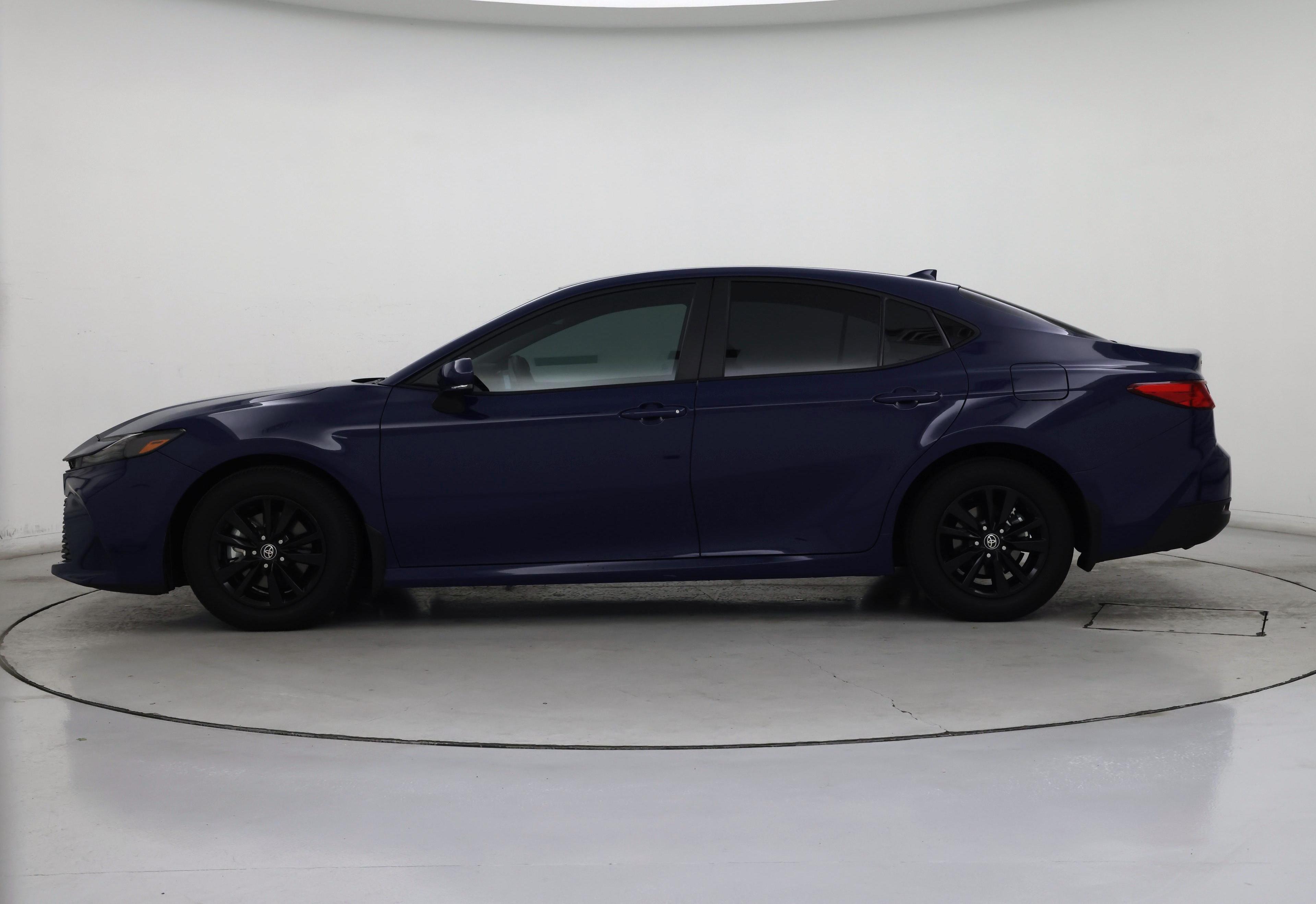 Thumbnail: 2025 Toyota Camry - 3
