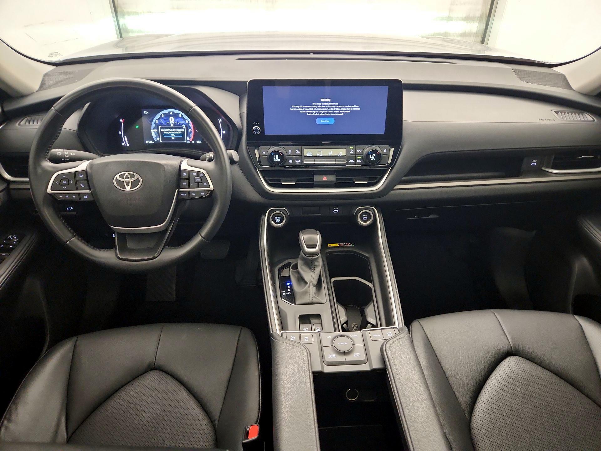 Thumbnail: 2025 Toyota Grand Highlander - 9
