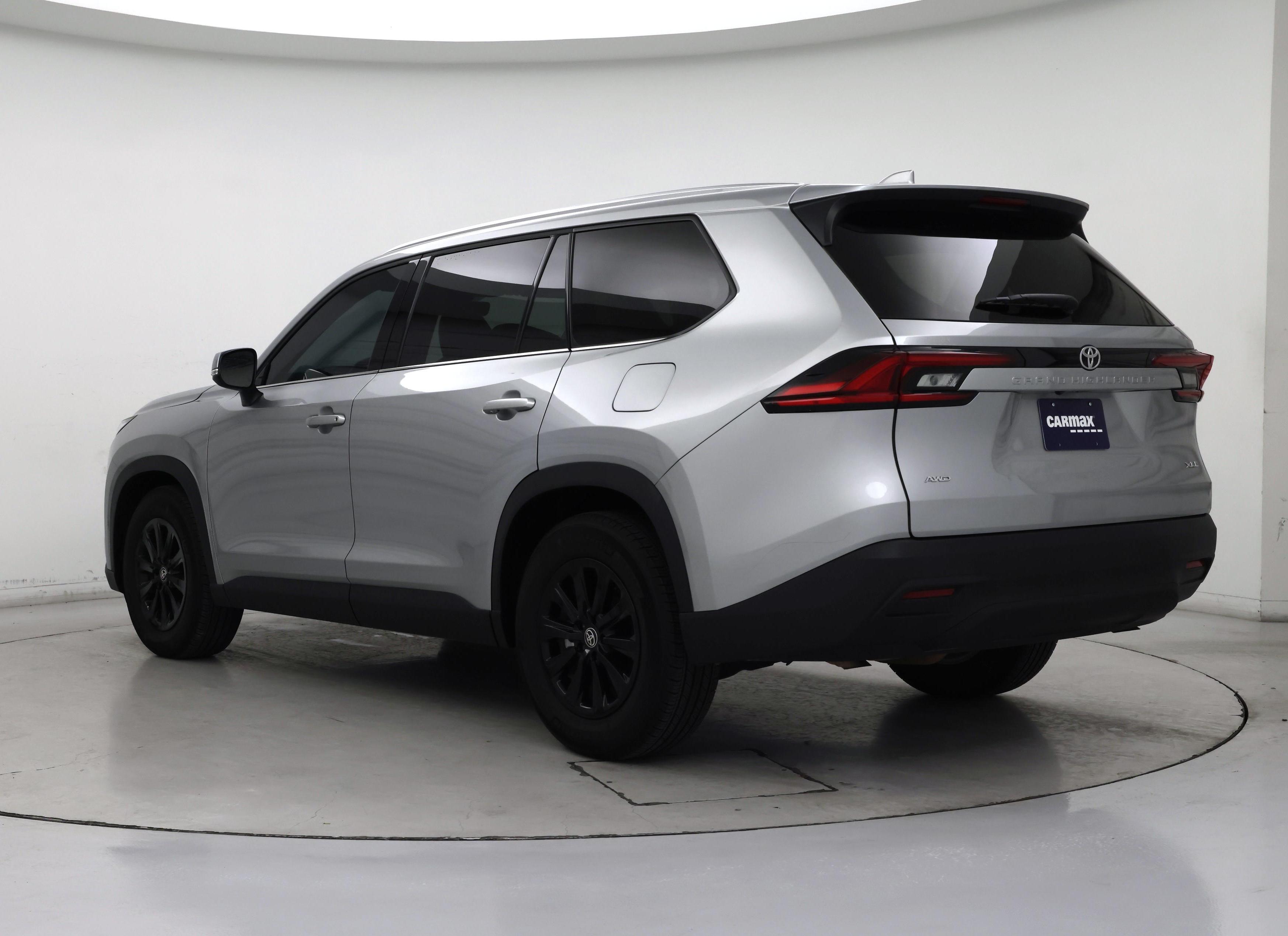 Thumbnail: 2025 Toyota Grand Highlander - 2