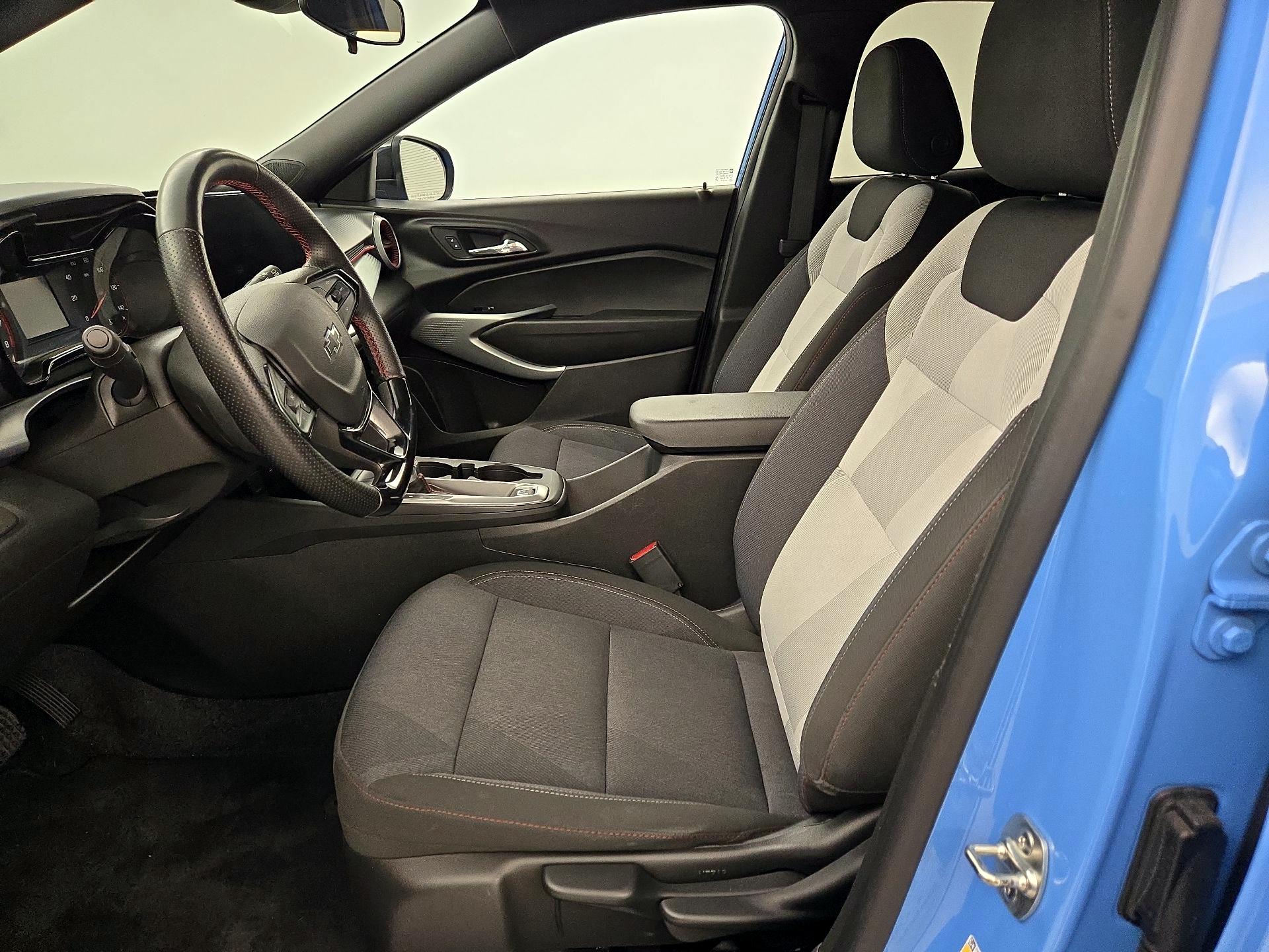 Thumbnail: 2024 Chevrolet Trax - 11