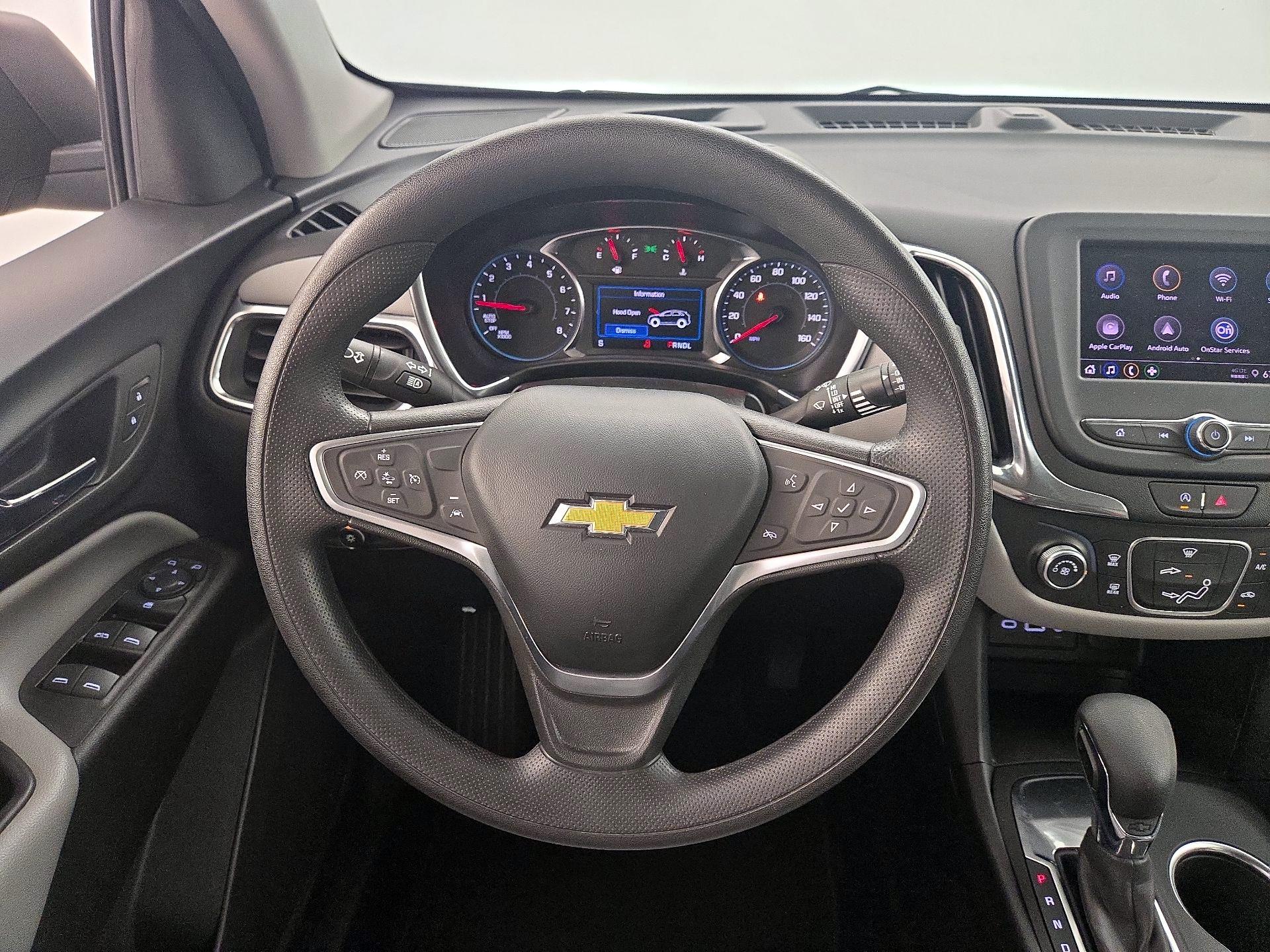 Thumbnail: 2022 Chevrolet Equinox - 10
