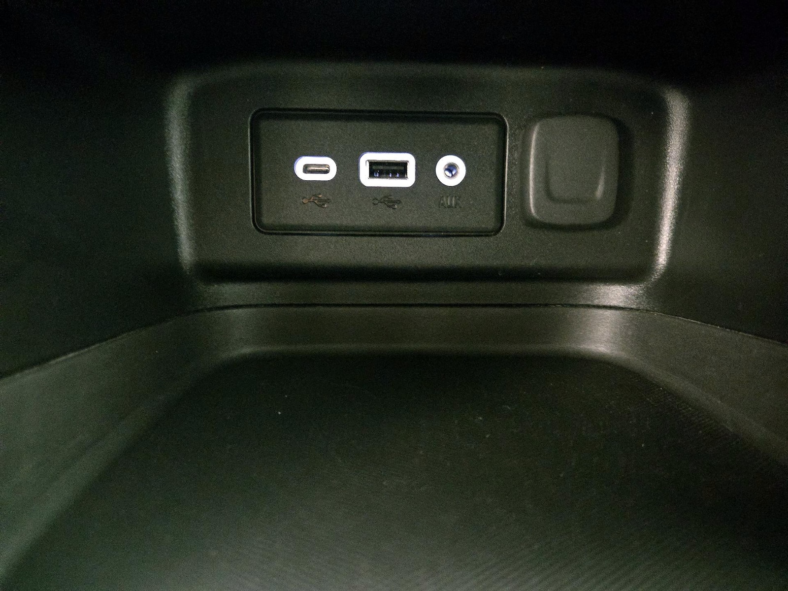 2022 Chevrolet Equinox LS - Photo 19