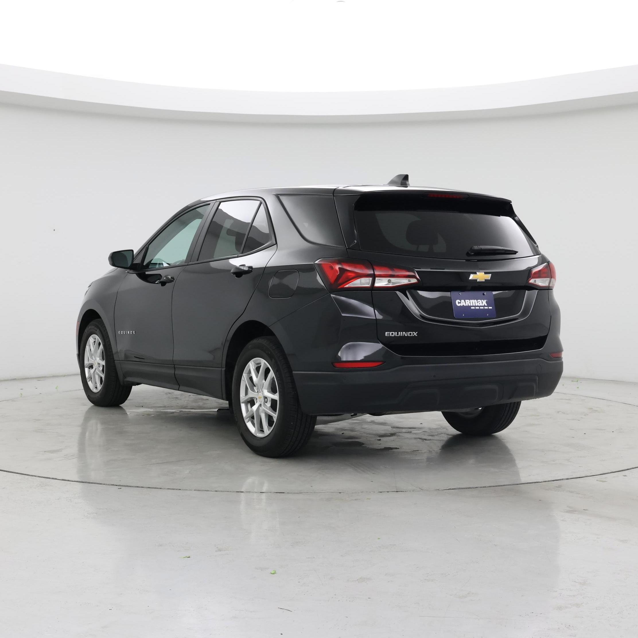Thumbnail: 2022 Chevrolet Equinox - 2