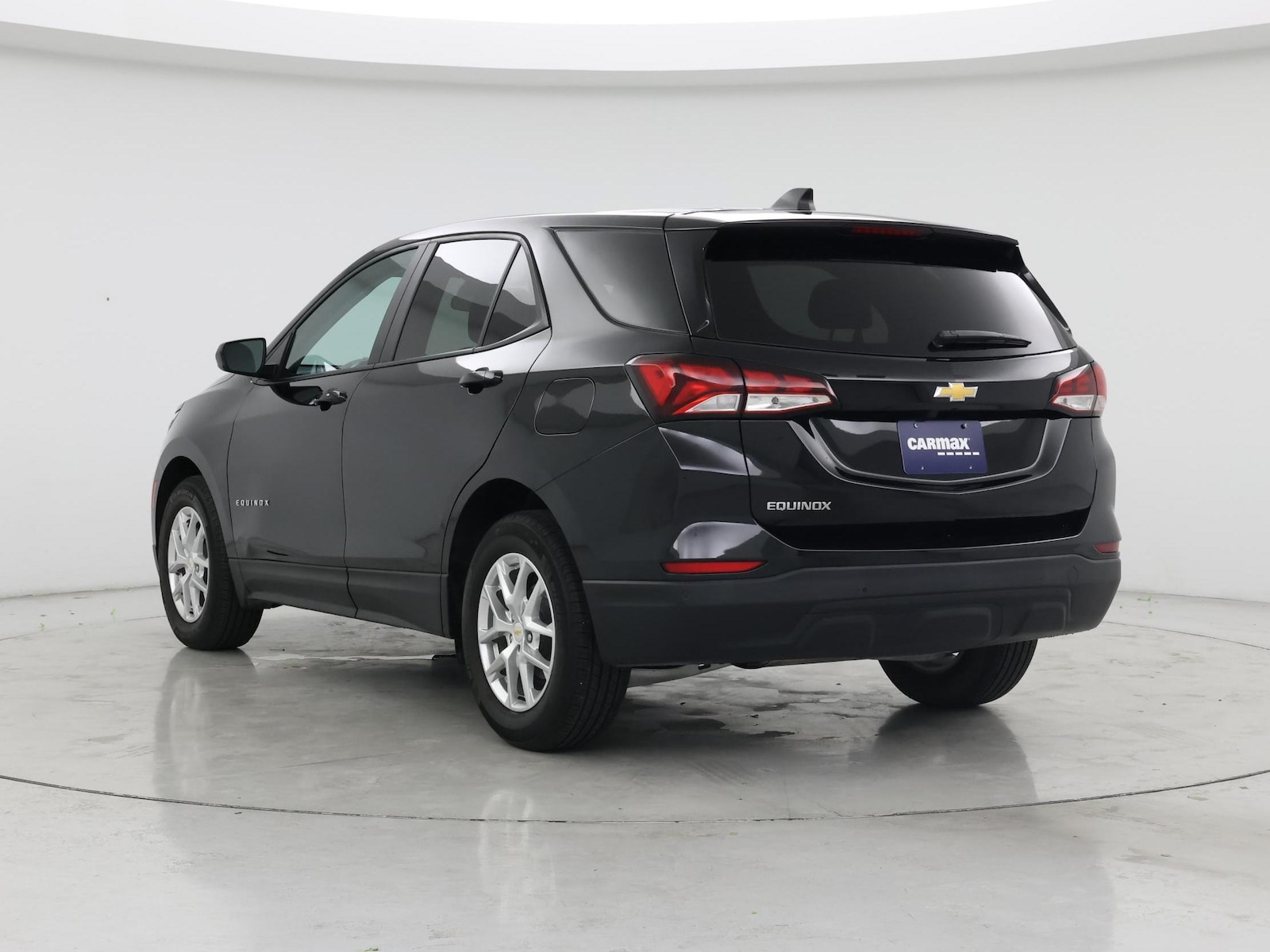 2022 Chevrolet Equinox LS - Photo 3