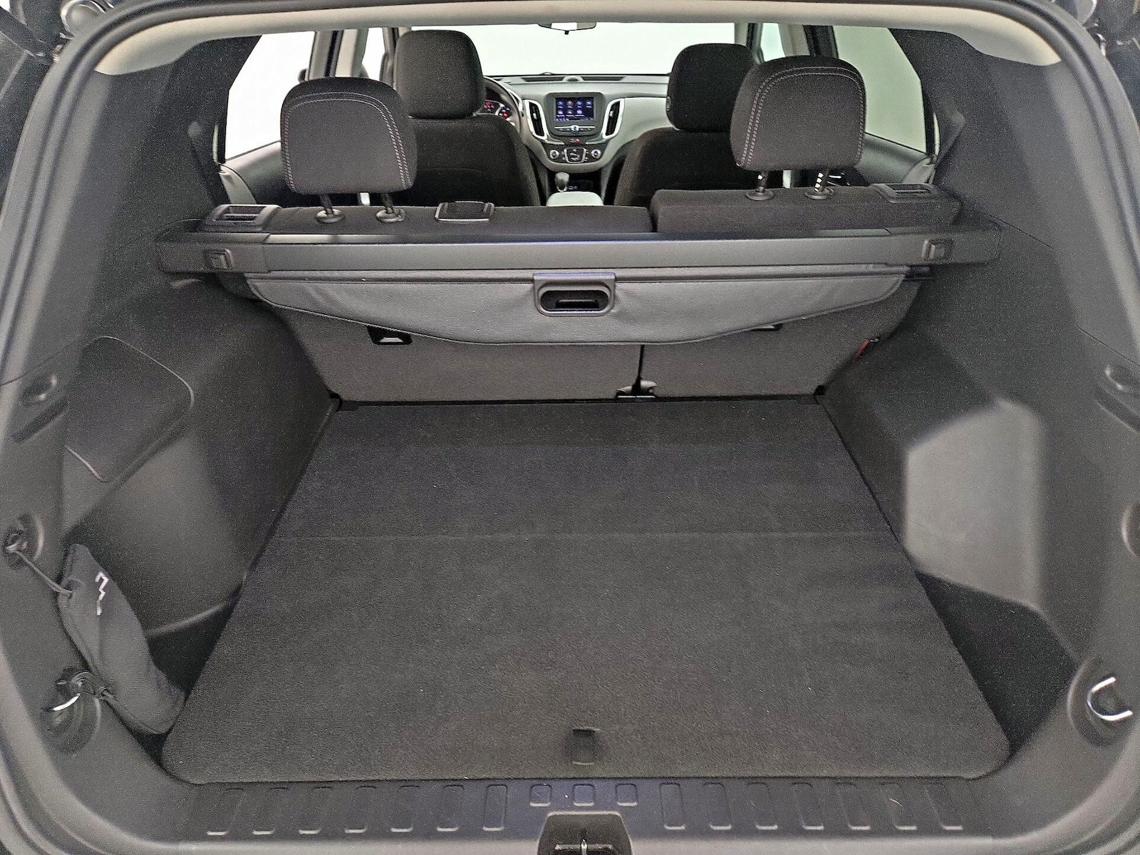 2022 Chevrolet Equinox LS - Photo 21