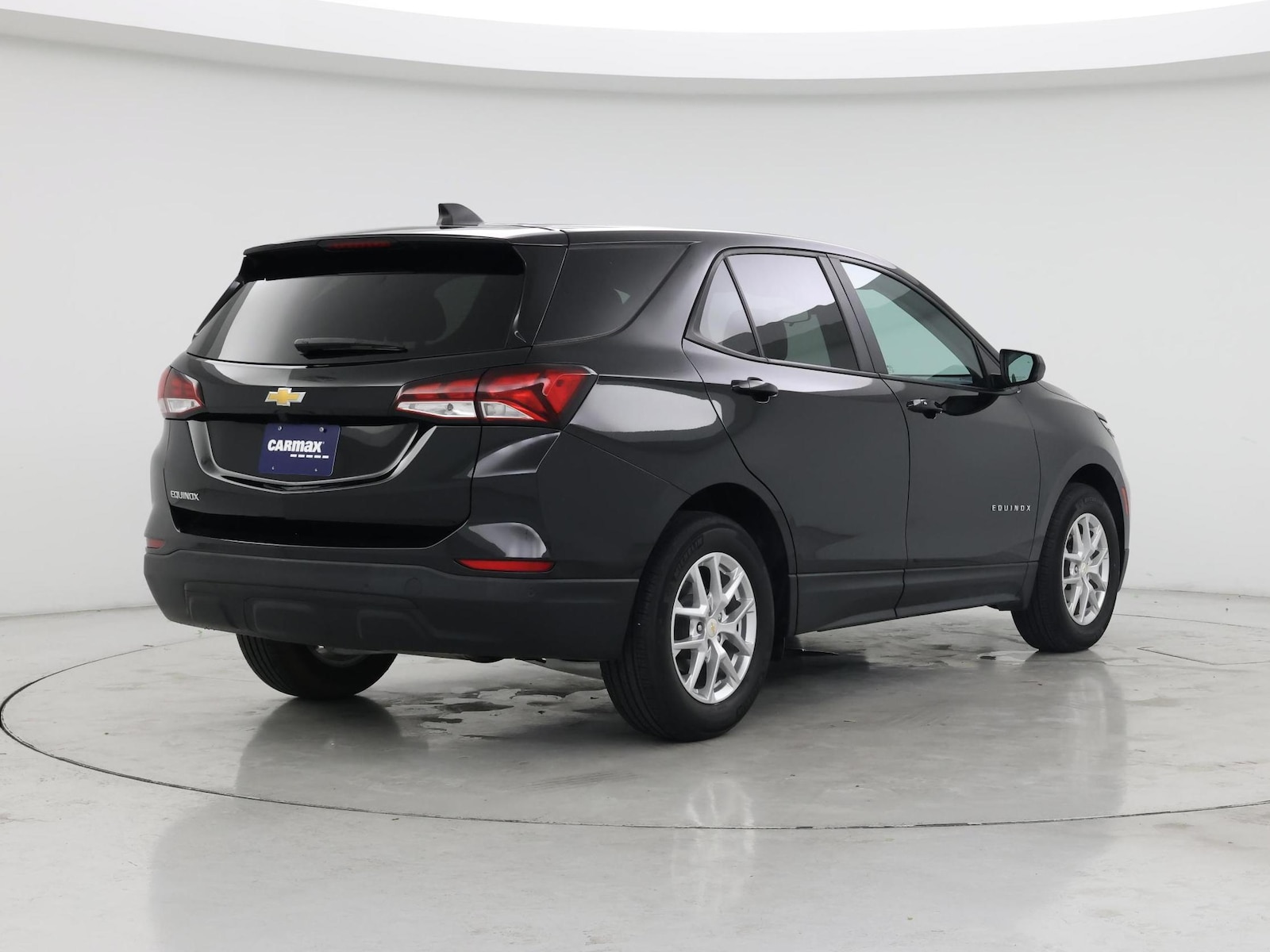 2022 Chevrolet Equinox LS - Photo 9