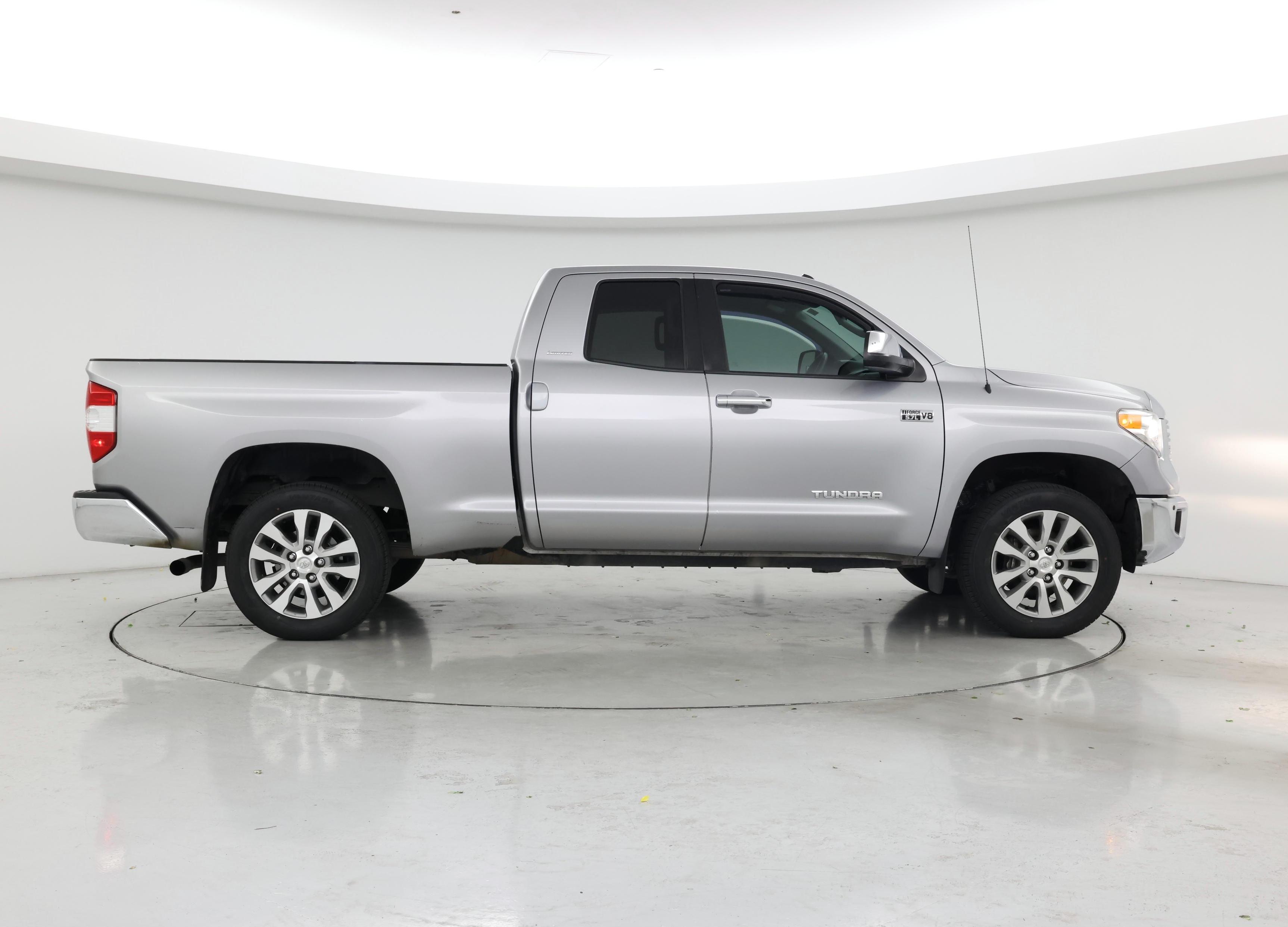 Thumbnail: 2014 Toyota Tundra - 7