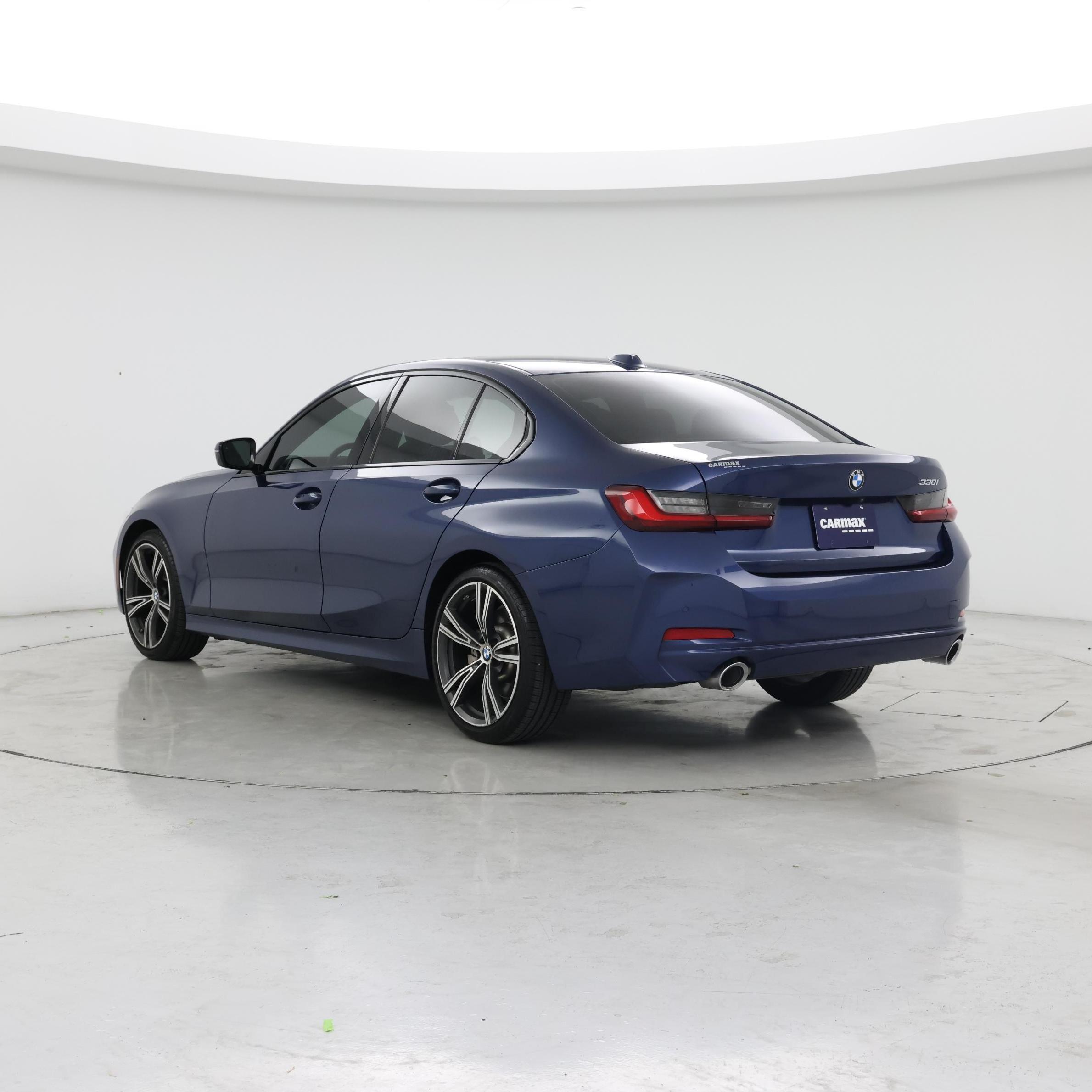 Thumbnail: 2023 BMW 3 Series - 2