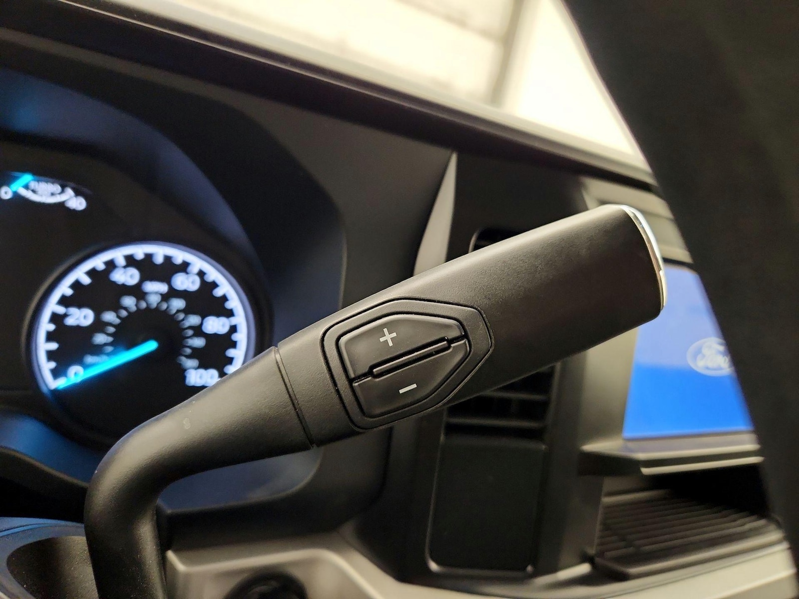 2026 Ford F-350 Super Duty XL - Photo 18