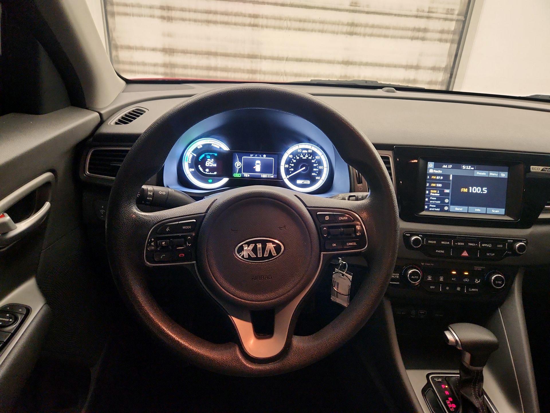 Thumbnail: 2018 Kia Niro - 10