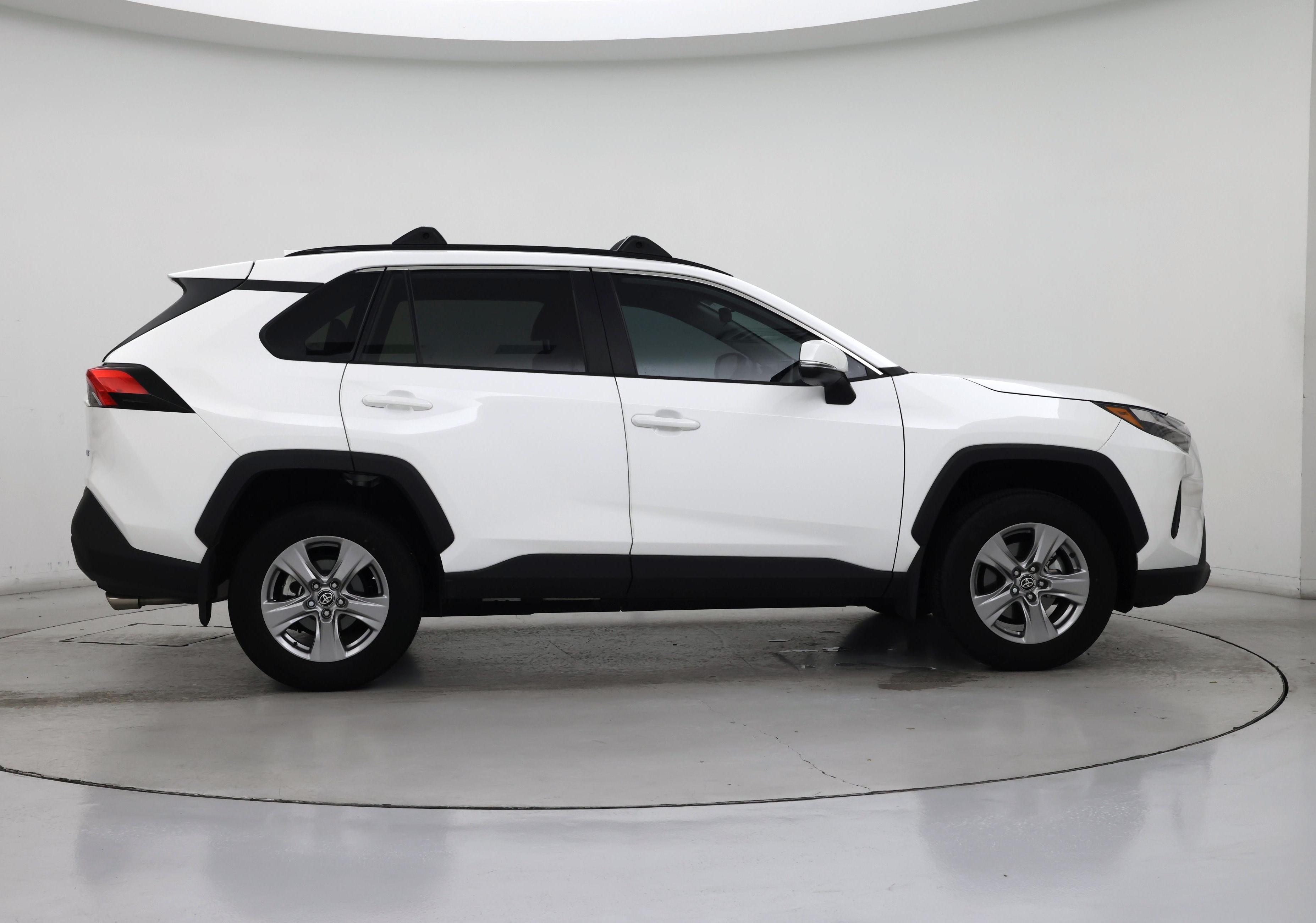 Thumbnail: 2024 Toyota RAV4 - 7