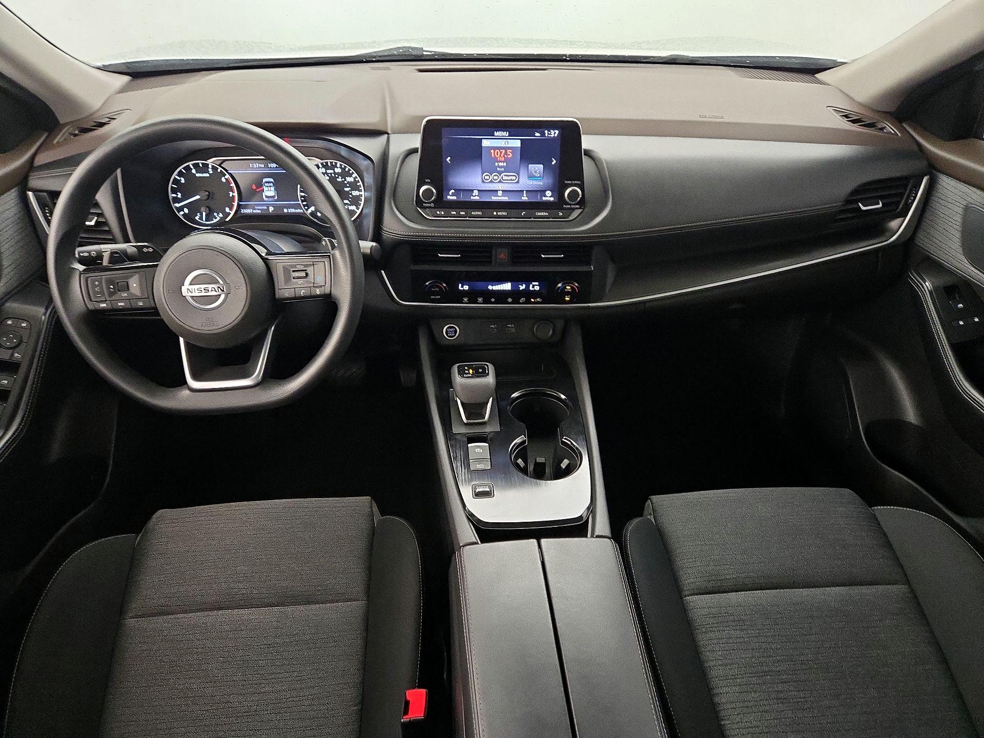 Thumbnail: 2023 Nissan Rogue - 9