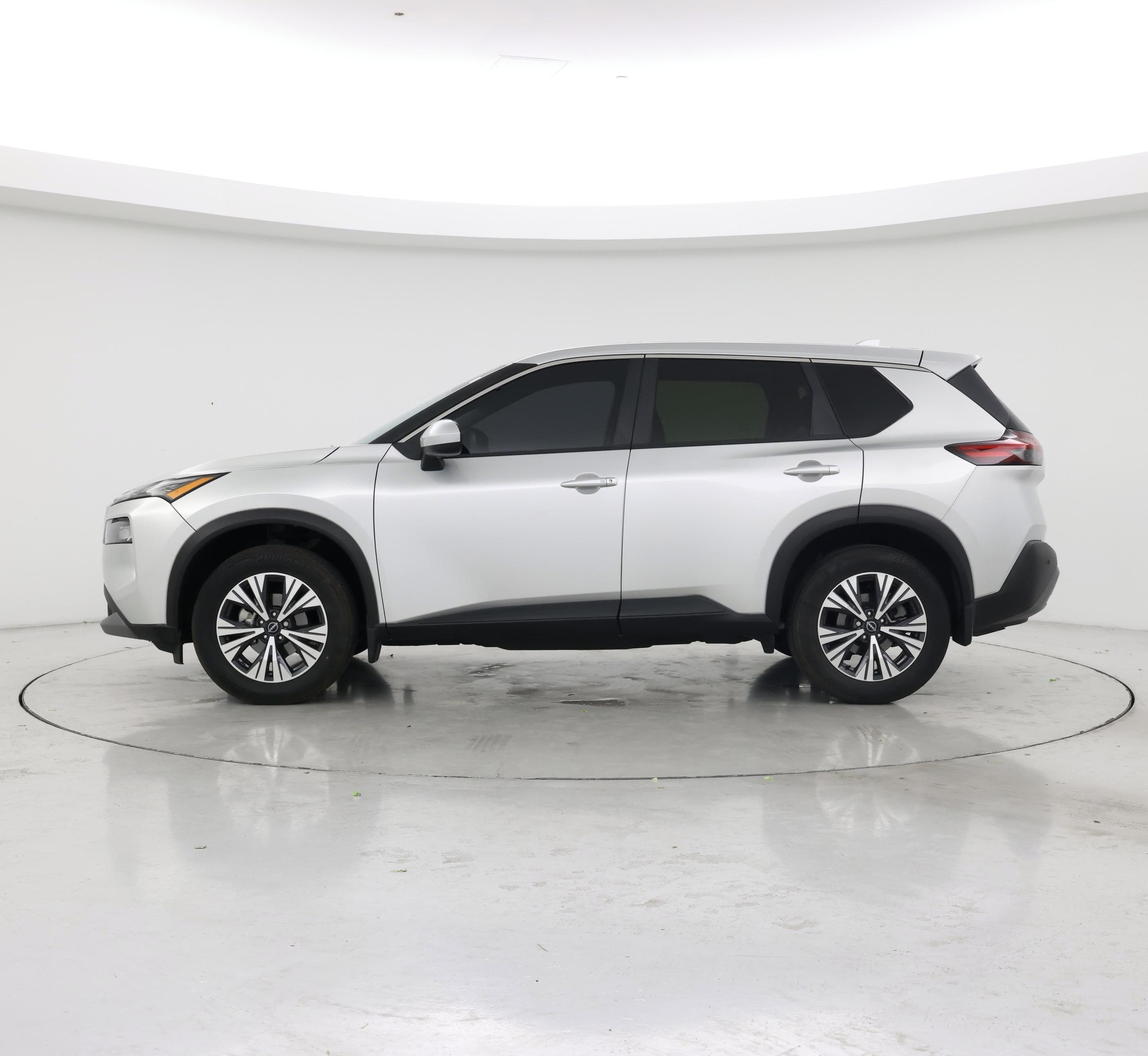 Thumbnail: 2023 Nissan Rogue - 3
