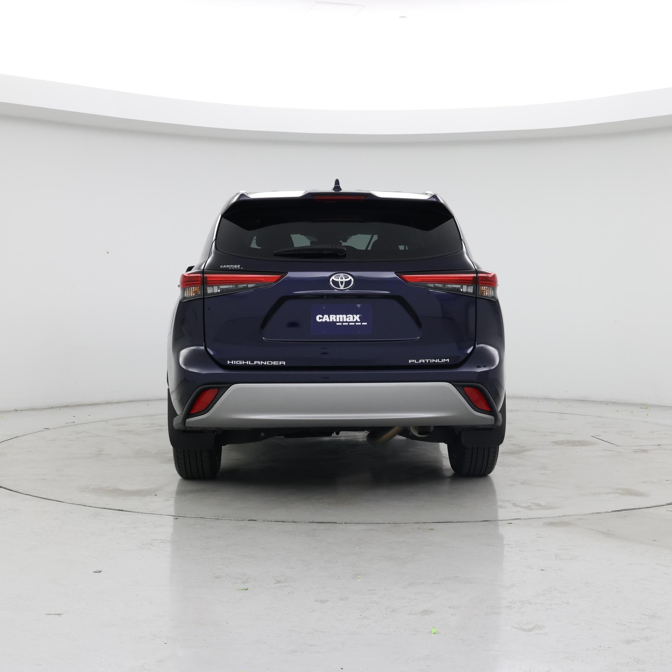 Thumbnail: 2023 Toyota Highlander - 6