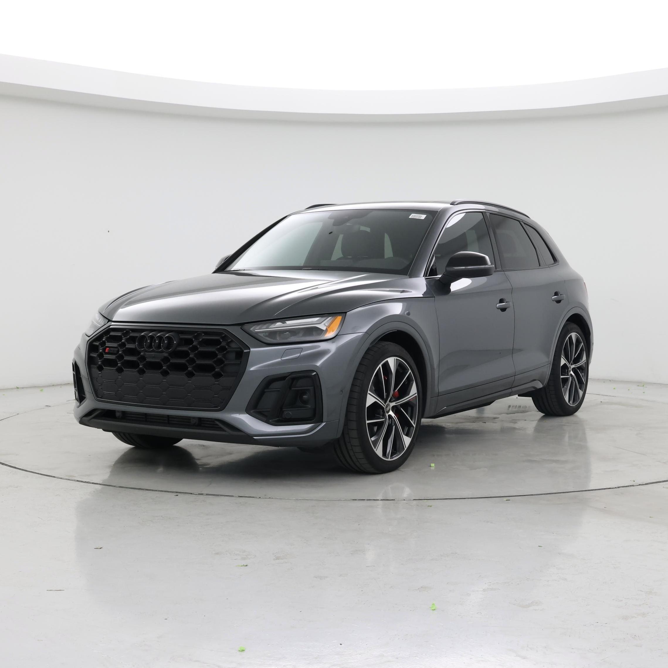 Thumbnail: 2024 Audi SQ5 - 4