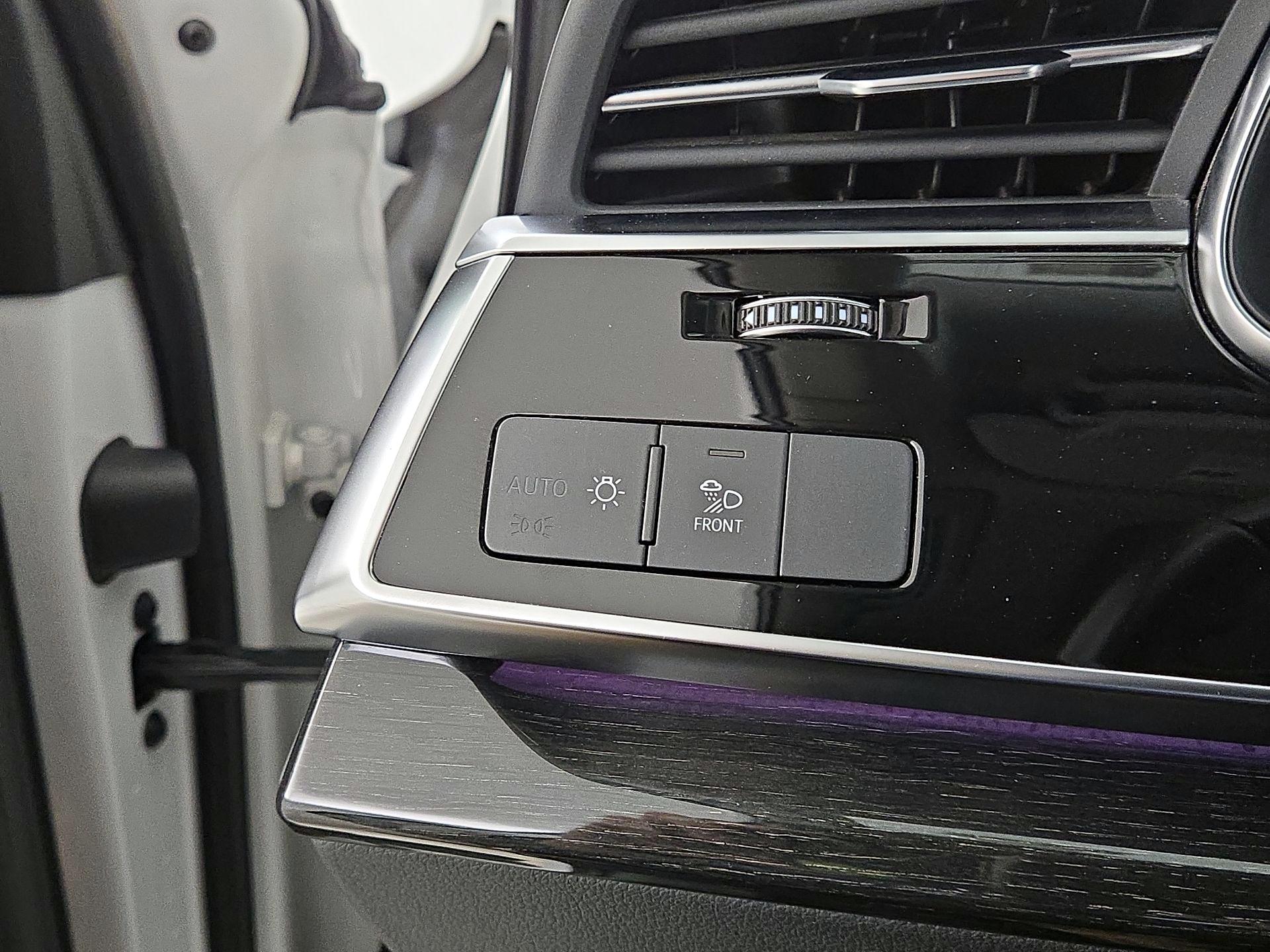 Thumbnail: 2024 Audi Q7 - 13
