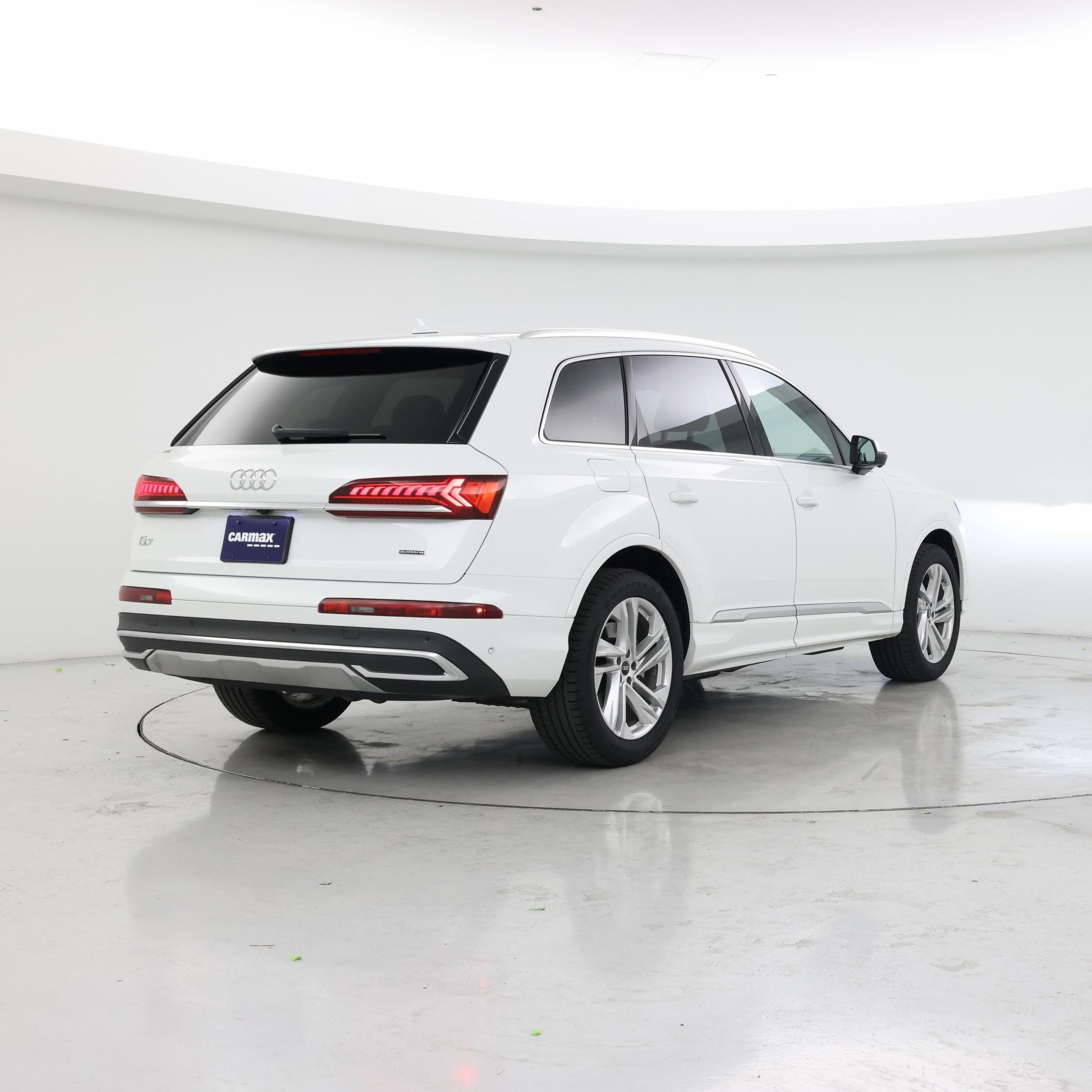 Thumbnail: 2024 Audi Q7 - 8