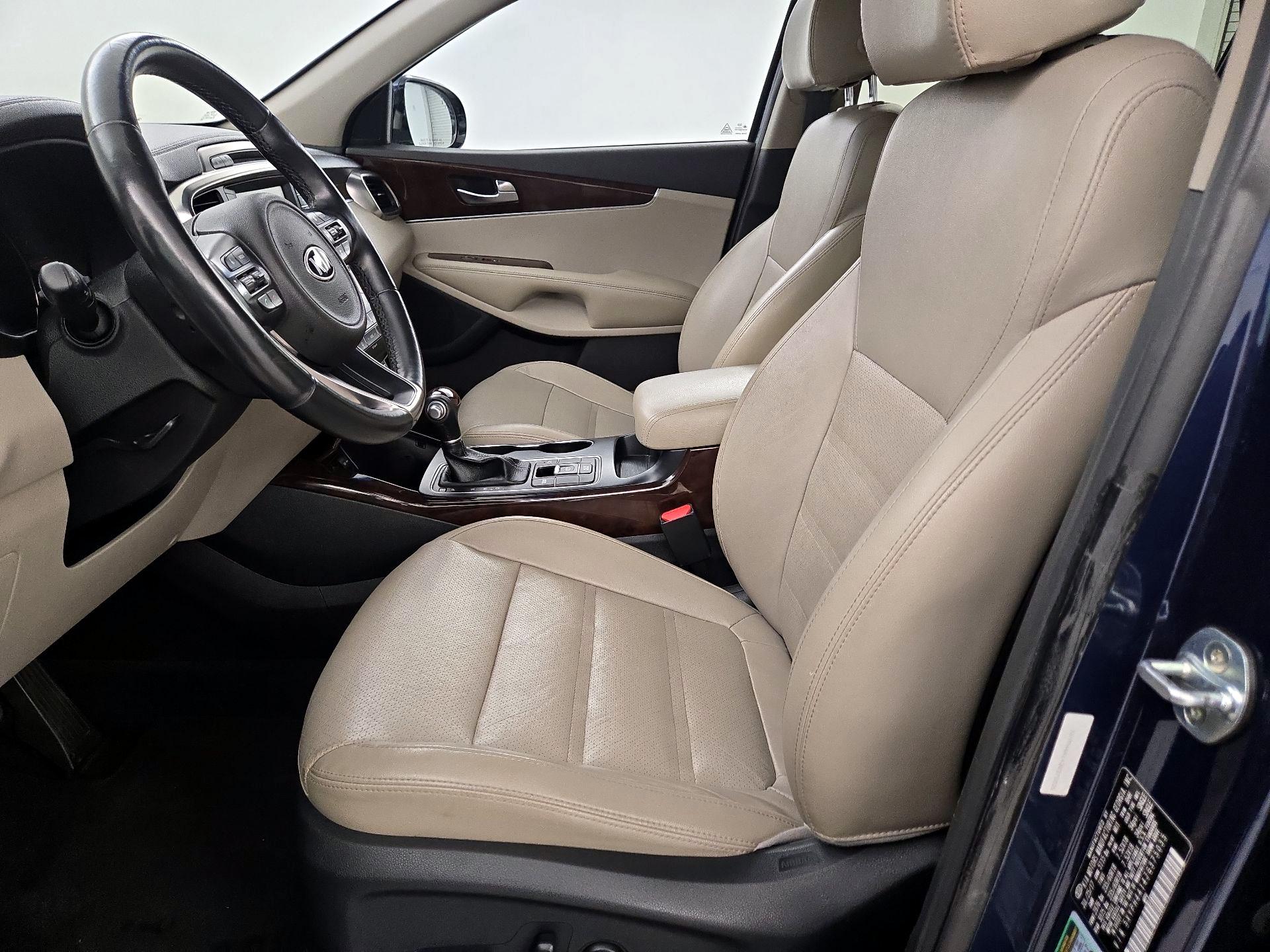 Thumbnail: 2018 Kia Sorento - 11