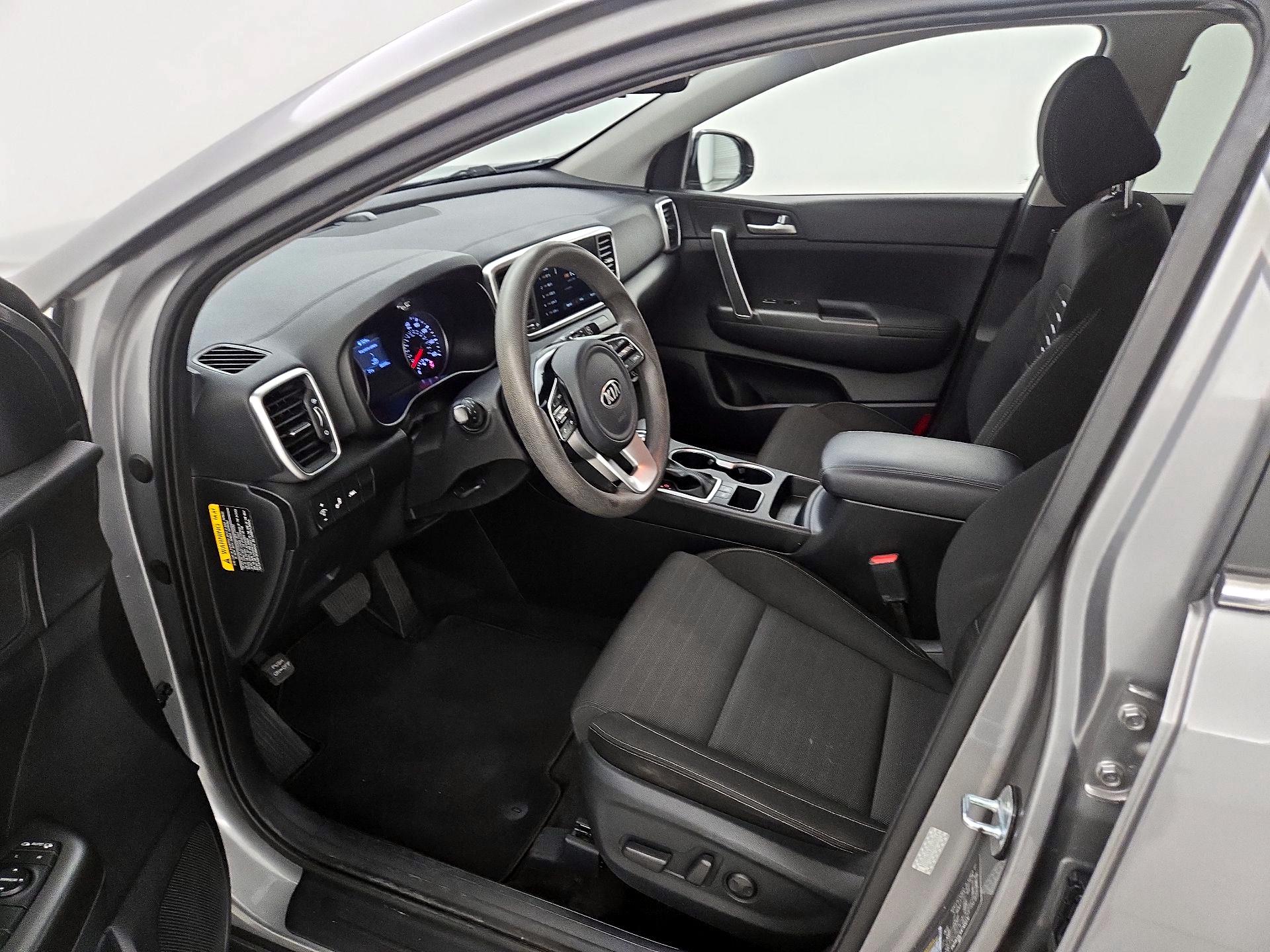 Thumbnail: 2022 Kia Sportage - 11