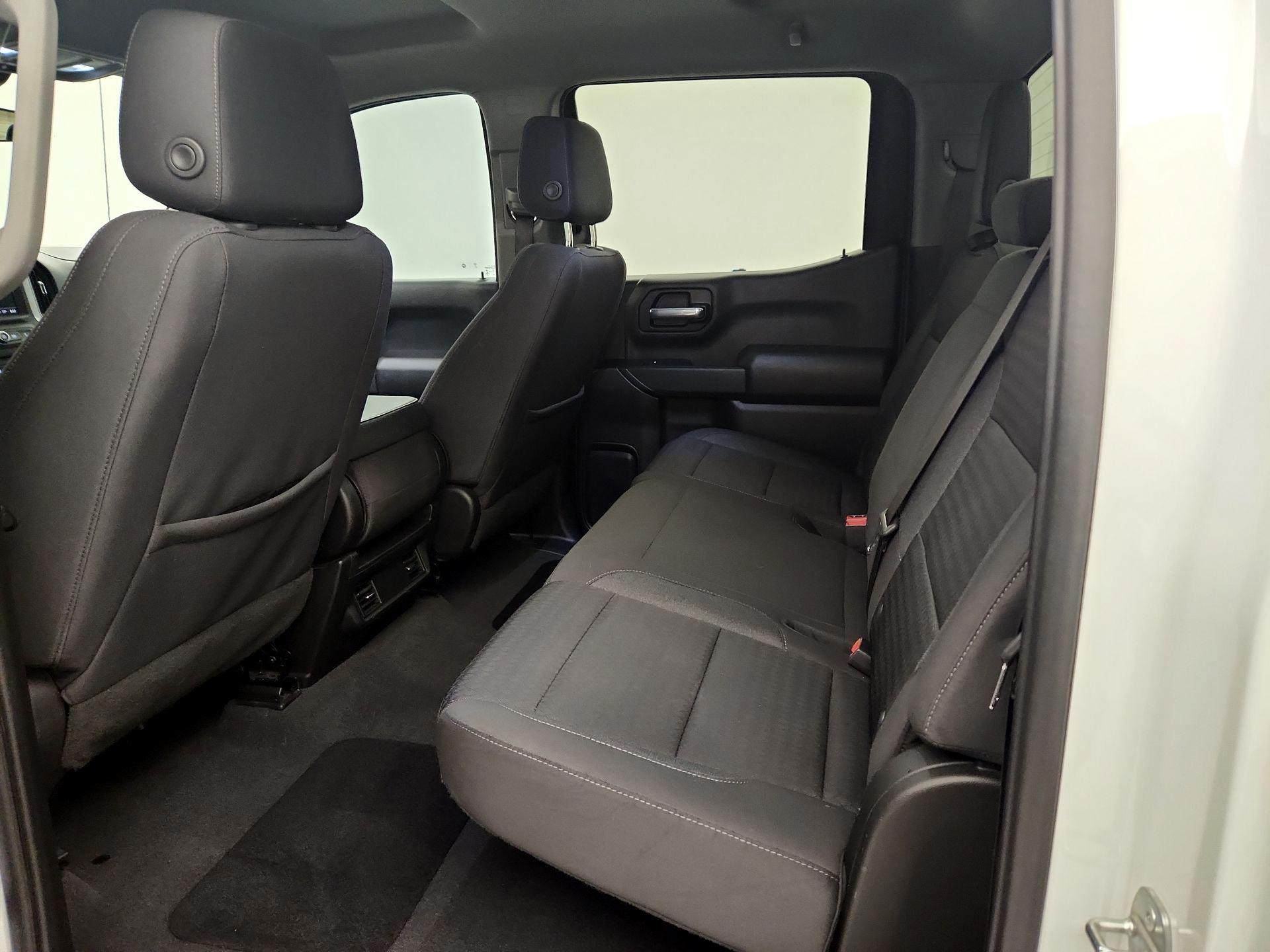 Thumbnail: 2022 Chevrolet Silverado 1500 - 19